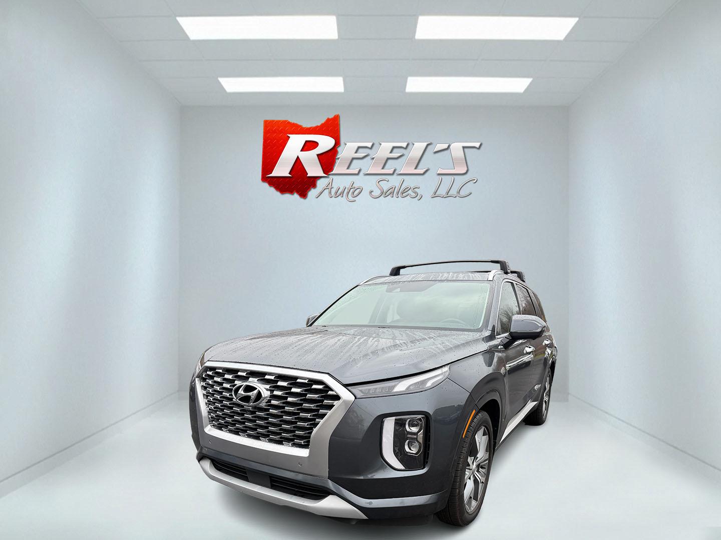2021 Gray /Black Hyundai Palisade Limited AWD (KM8R5DHE8MU) with an 3.8L V6 DOHC 24V engine, Automatic transmission, located at 547 E. Main St., Orwell, OH, 44076, (440) 437-5893, 41.535435, -80.847855 - 2021 Hyundai Palisade Limited AWD – Luxury, Technology, and Family-Ready Performance Elevate your driving experience with this 2021 Hyundai Palisade Limited AWD, blending premium comfort, advanced safety, and impressive versatility. Powered by a smooth 3.8L GDI V6 engine paired with an 8-speed - Photo#0