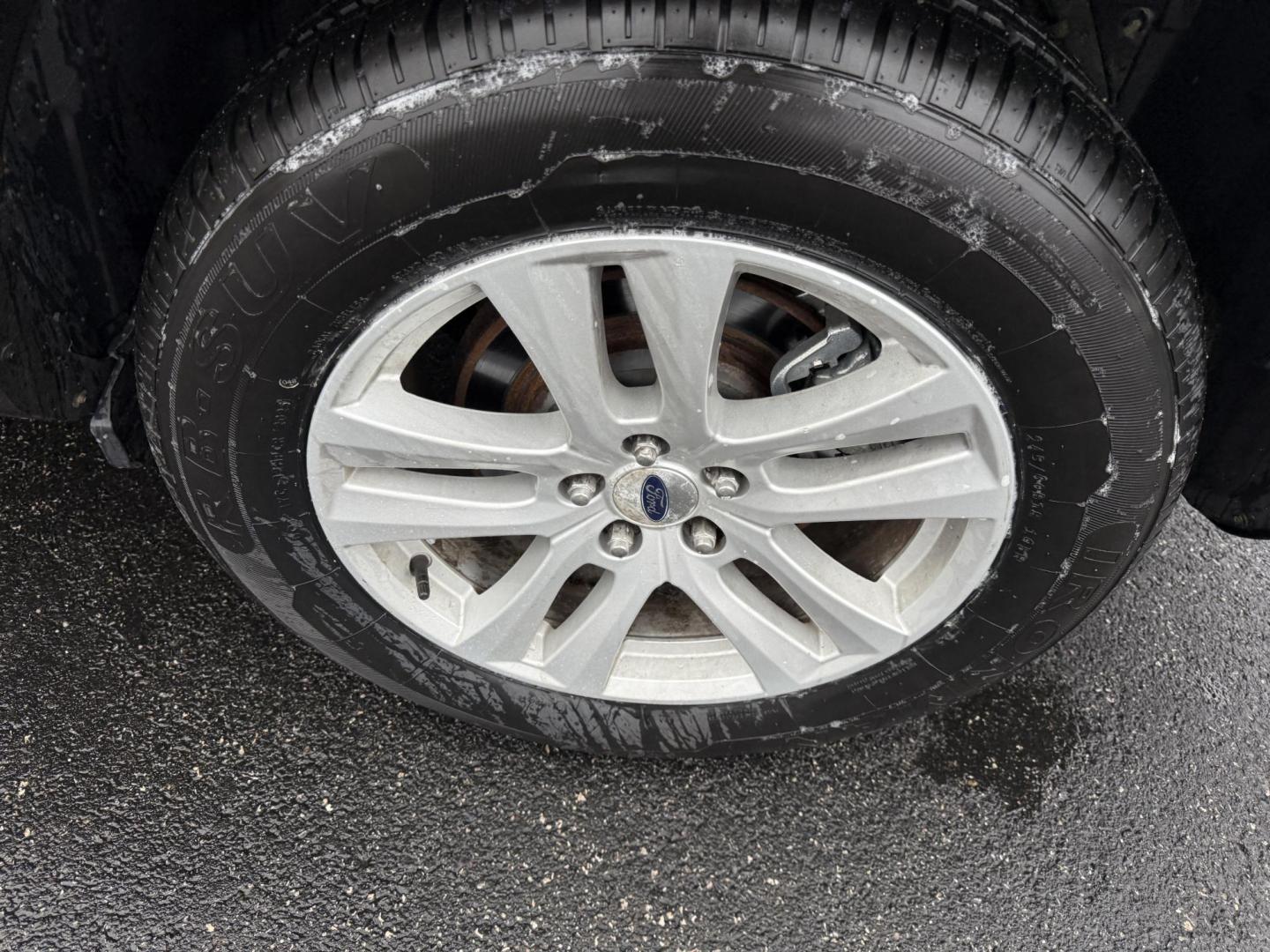 2018 Black /Black Ford Explorer XLT 4WD (1FM5K8D80JG) with an 3.5L V6 DOHC 24V engine, Automatic transmission, located at 11115 Chardon Rd. , Chardon, OH, 44024, (440) 214-9705, 41.580246, -81.241943 - 2018 Ford Explorer XLT 4WD – Versatile, Comfortable, and Ready for Adventure Experience the perfect combination of capability, comfort, and practicality with this 2018 Ford Explorer XLT 4WD. Powered by a reliable 3.5L V6 engine and paired with a smooth 6-speed automatic transmission, this SUV o - Photo#11