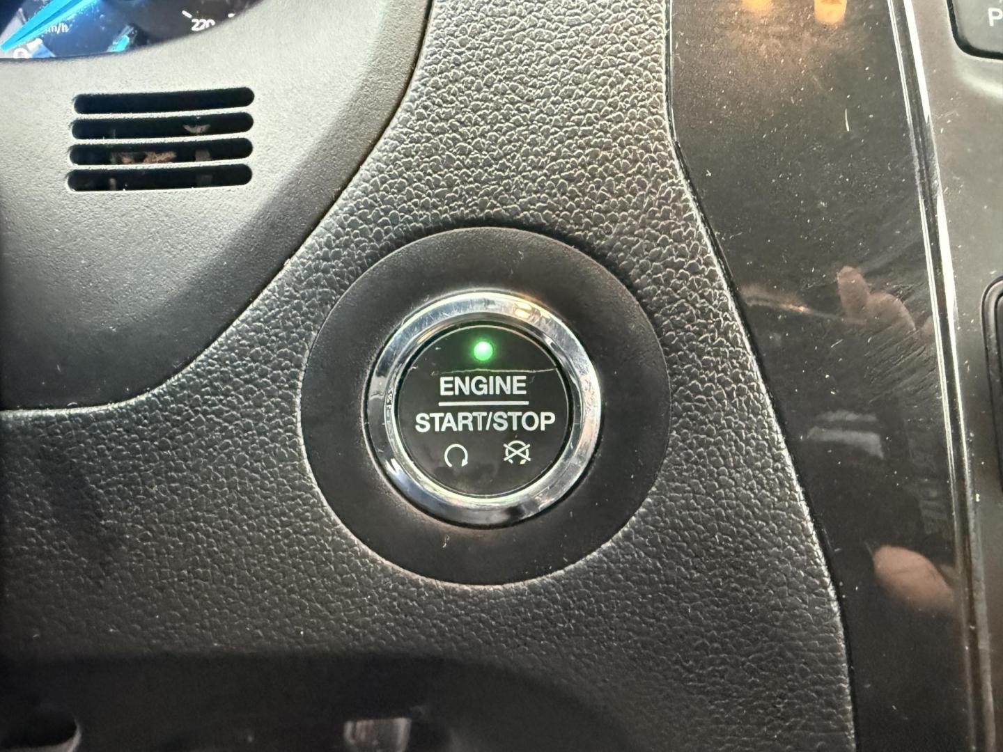 2018 Black /Black Ford Explorer XLT 4WD (1FM5K8D80JG) with an 3.5L V6 DOHC 24V engine, Automatic transmission, located at 11115 Chardon Rd. , Chardon, OH, 44024, (440) 214-9705, 41.580246, -81.241943 - 2018 Ford Explorer XLT 4WD – Versatile, Comfortable, and Ready for Adventure Experience the perfect combination of capability, comfort, and practicality with this 2018 Ford Explorer XLT 4WD. Powered by a reliable 3.5L V6 engine and paired with a smooth 6-speed automatic transmission, this SUV o - Photo#28