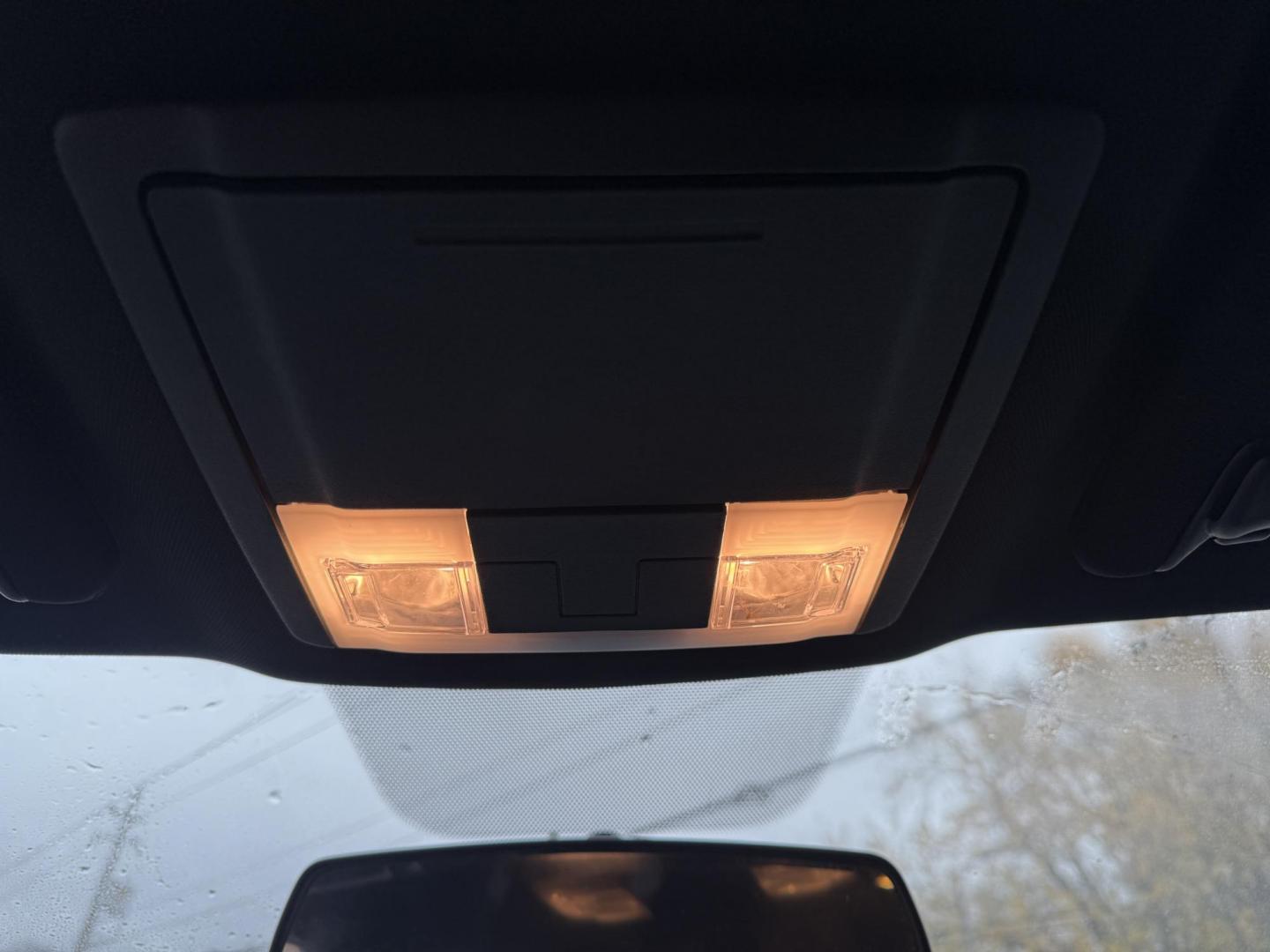 2018 Black /Black Ford Explorer XLT 4WD (1FM5K8D80JG) with an 3.5L V6 DOHC 24V engine, Automatic transmission, located at 11115 Chardon Rd. , Chardon, OH, 44024, (440) 214-9705, 41.580246, -81.241943 - 2018 Ford Explorer XLT 4WD – Versatile, Comfortable, and Ready for Adventure Experience the perfect combination of capability, comfort, and practicality with this 2018 Ford Explorer XLT 4WD. Powered by a reliable 3.5L V6 engine and paired with a smooth 6-speed automatic transmission, this SUV o - Photo#31