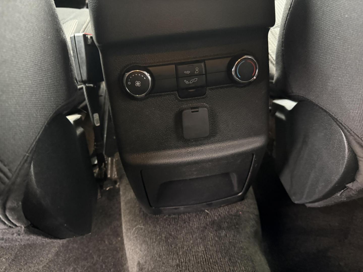 2018 Black /Black Ford Explorer XLT 4WD (1FM5K8D80JG) with an 3.5L V6 DOHC 24V engine, Automatic transmission, located at 11115 Chardon Rd. , Chardon, OH, 44024, (440) 214-9705, 41.580246, -81.241943 - 2018 Ford Explorer XLT 4WD – Versatile, Comfortable, and Ready for Adventure Experience the perfect combination of capability, comfort, and practicality with this 2018 Ford Explorer XLT 4WD. Powered by a reliable 3.5L V6 engine and paired with a smooth 6-speed automatic transmission, this SUV o - Photo#36