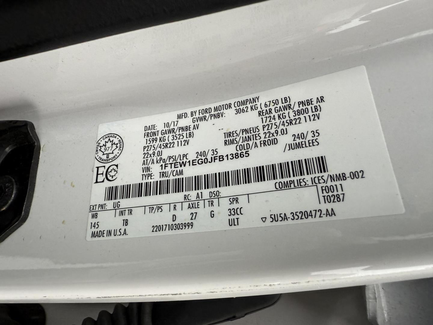 2018 White /Blue Ford F-150 Limited SuperCrew 5.5-ft. Bed 4WD (1FTEW1EG0JF) with an 3.5L V6 Twin Turbo engine, Automatic transmission, located at 11115 Chardon Rd. , Chardon, OH, 44024, (440) 214-9705, 41.580246, -81.241943 - 2018 Ford F-150 Limited Crew Cab 4WD – Luxury, Power, and Unmatched Capability Experience the ultimate in pickup truck luxury and performance with this 2018 Ford F-150 Limited Crew Cab 4WD. Powered by a robust 3.5L Twin Turbo EcoBoost V6 engine and paired with a 10-speed automatic transmission, - Photo#28