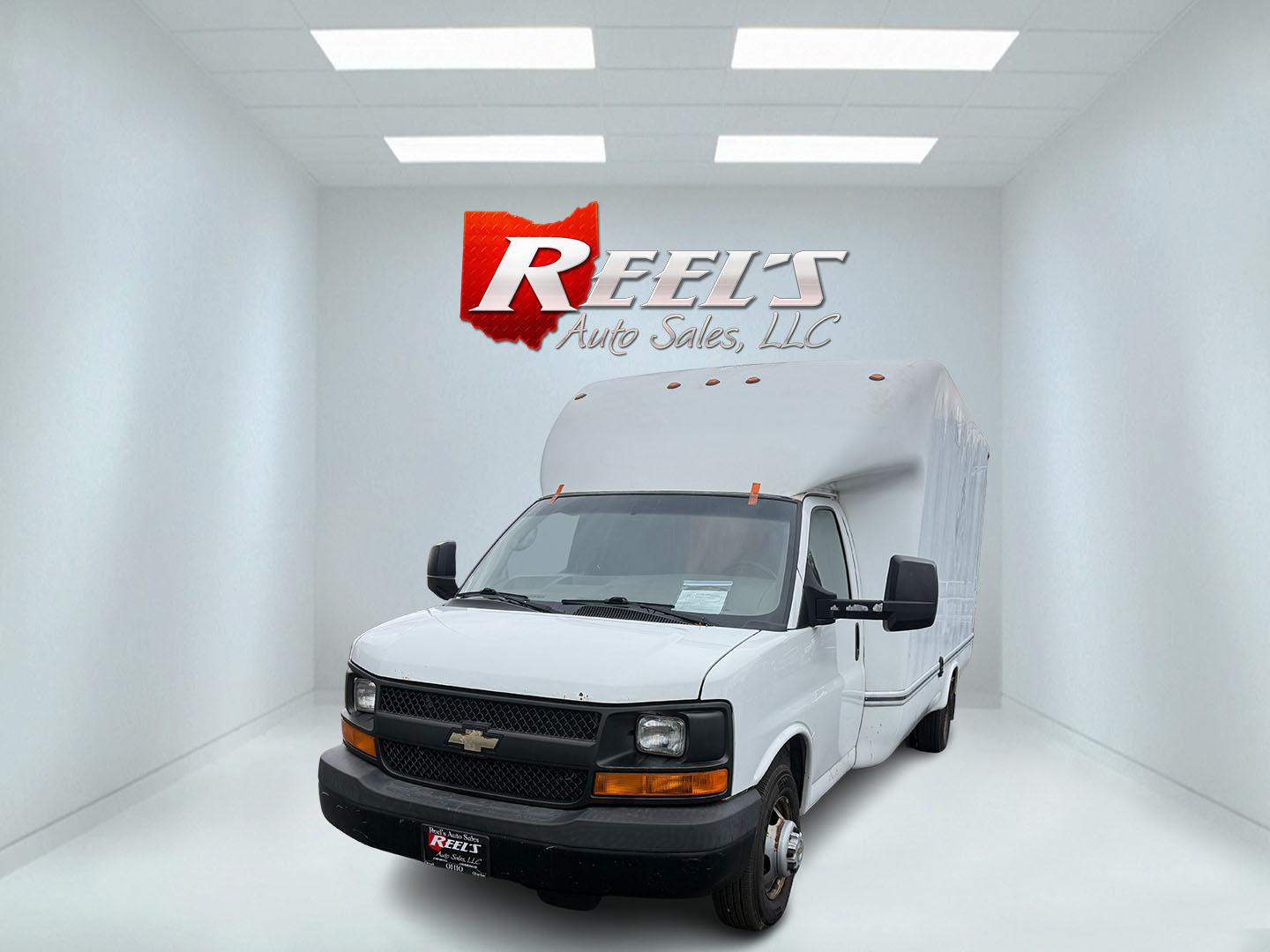 2015 White /Gray Chevrolet Express G3500 (1GB3G4CG0F1) with an 6.0L V8 OHV 16V FFV engine, 6A transmission, located at 11115 Chardon Rd. , Chardon, OH, 44024, (440) 214-9705, 41.580246, -81.241943 - ONE OWNER – 2015 Chevrolet Express 3500 Box Truck – Heavy-Duty Workhorse with Towing and Payload Power Get the job done with confidence in this rugged 2015 Chevrolet Express 3500 Box Truck. Powered by a reliable 6.0L Vortec V8 engine and paired with a smooth 6-speed automatic transmission, th - Photo#0