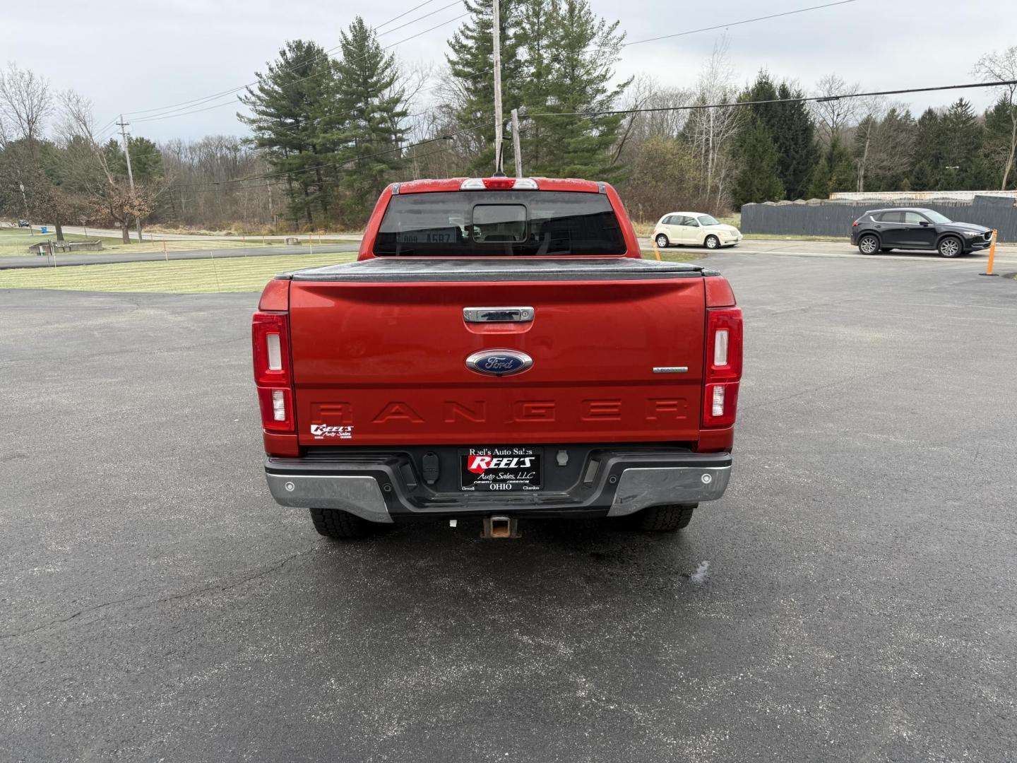 2019 Red /Black Ford Ranger XLT SuperCrew 4WD (1FTER4FH1KL) with an 2.3L I4 DOHC 16V Turbo engine, Automatic transmission, located at 11115 Chardon Rd. , Chardon, OH, 44024, (440) 214-9705, 41.580246, -81.241943 - One Owner – 2019 Ford Ranger XLT Crew Cab 4WD – Rugged Capability, Modern Technology, and Off-Road Adventure Ready Conquer any terrain with confidence in this 2019 Ford Ranger XLT Crew Cab 4WD. Powered by a responsive 2.3L Turbocharged EcoBoost I4 engine and paired with a 10-speed automatic t - Photo#9