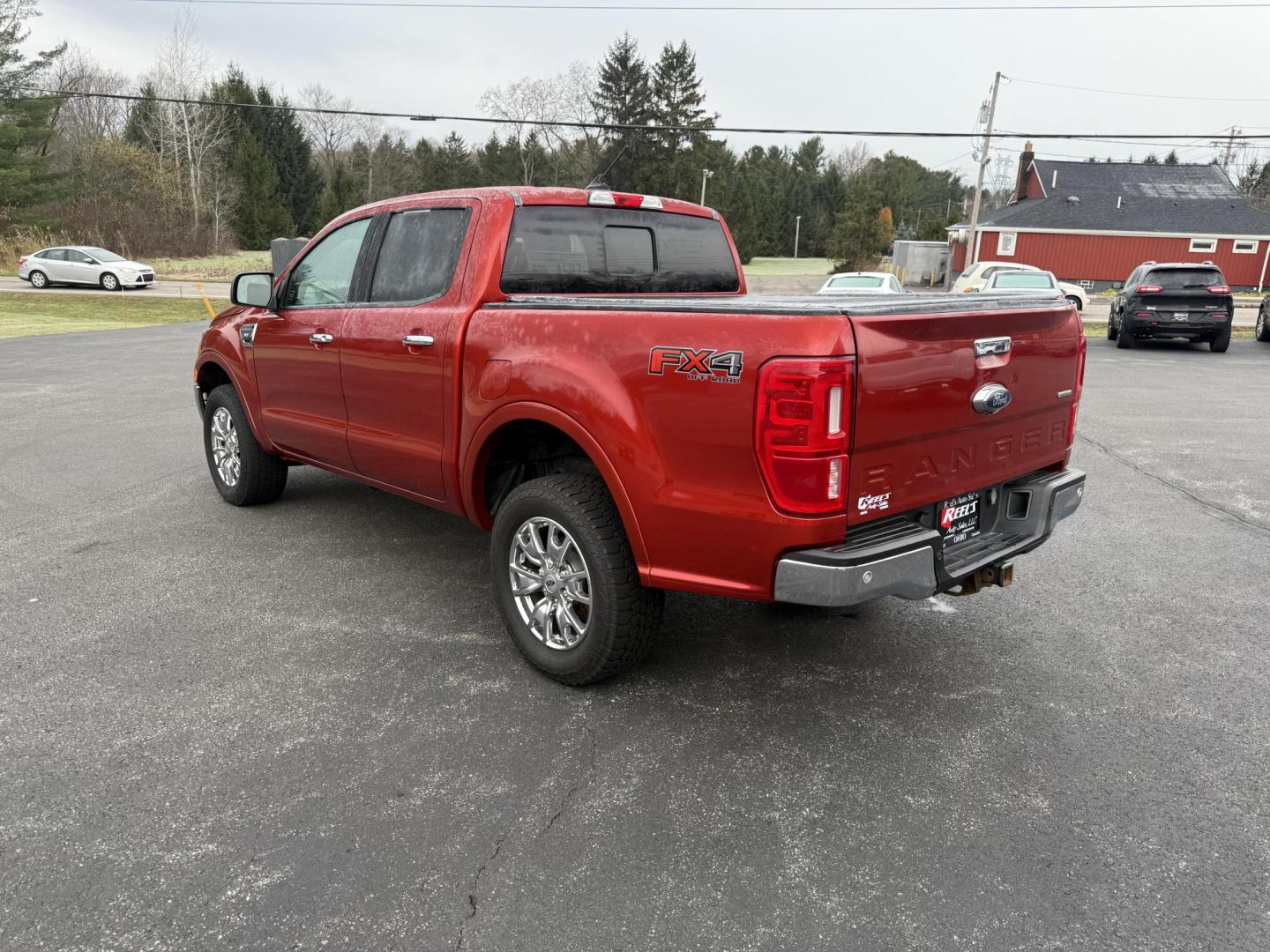 2019 Red /Black Ford Ranger XLT SuperCrew 4WD (1FTER4FH1KL) with an 2.3L I4 DOHC 16V Turbo engine, Automatic transmission, located at 11115 Chardon Rd. , Chardon, OH, 44024, (440) 214-9705, 41.580246, -81.241943 - One Owner – 2019 Ford Ranger XLT Crew Cab 4WD – Rugged Capability, Modern Technology, and Off-Road Adventure Ready Conquer any terrain with confidence in this 2019 Ford Ranger XLT Crew Cab 4WD. Powered by a responsive 2.3L Turbocharged EcoBoost I4 engine and paired with a 10-speed automatic t - Photo#11