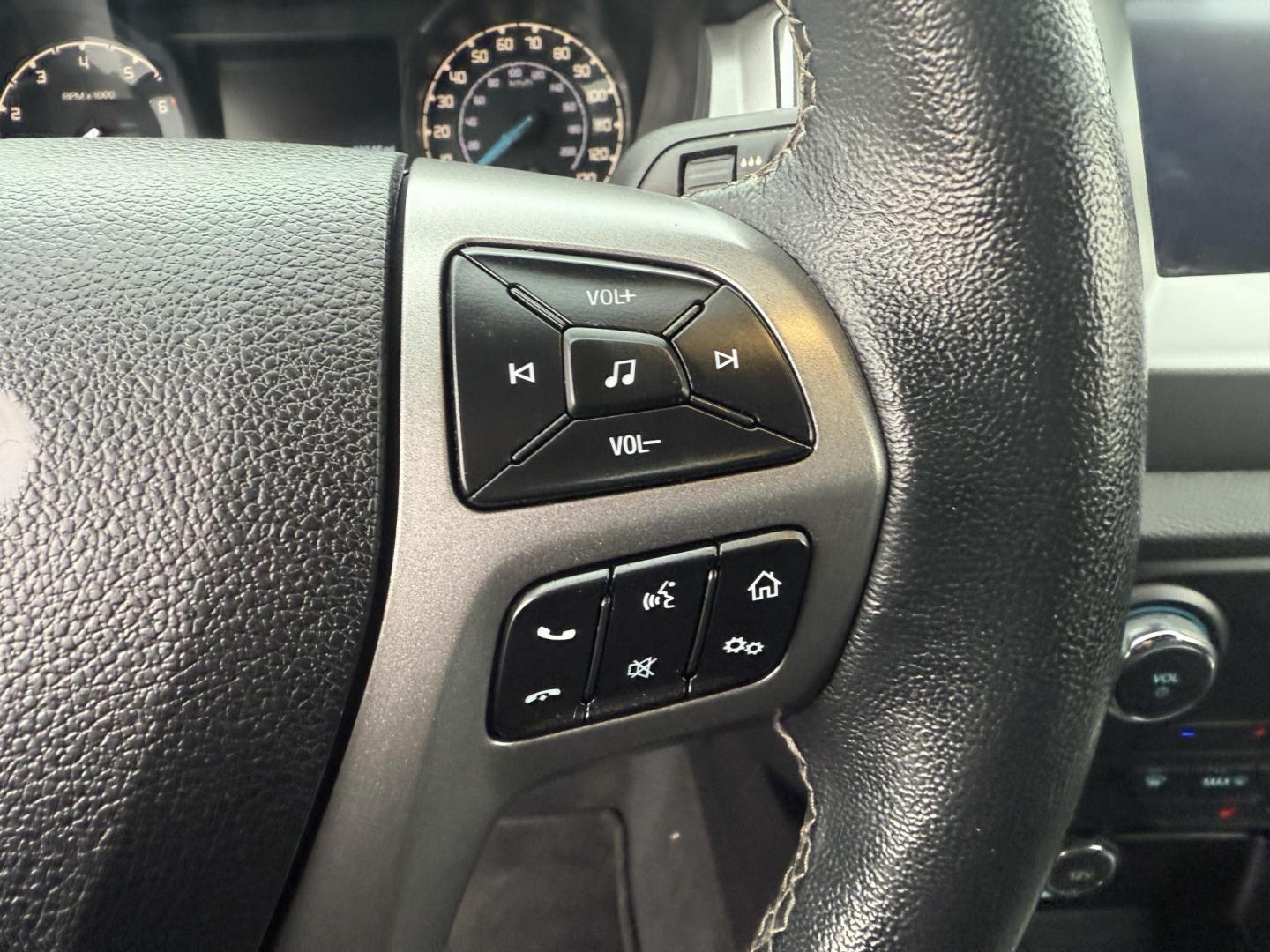 2019 Red /Black Ford Ranger XLT SuperCrew 4WD (1FTER4FH1KL) with an 2.3L I4 DOHC 16V Turbo engine, Automatic transmission, located at 11115 Chardon Rd. , Chardon, OH, 44024, (440) 214-9705, 41.580246, -81.241943 - One Owner – 2019 Ford Ranger XLT Crew Cab 4WD – Rugged Capability, Modern Technology, and Off-Road Adventure Ready Conquer any terrain with confidence in this 2019 Ford Ranger XLT Crew Cab 4WD. Powered by a responsive 2.3L Turbocharged EcoBoost I4 engine and paired with a 10-speed automatic t - Photo#28