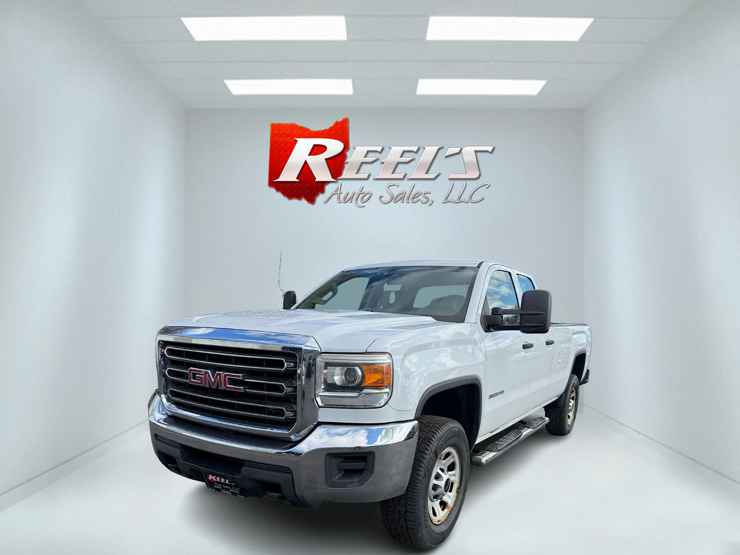 photo of 2015 GMC Sierra 3500HD Base Double Cab Long Box 4WD