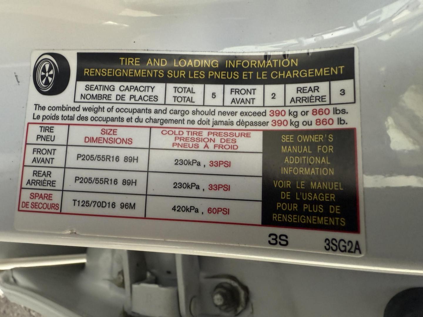 2019 White /Black Nissan Sentra S CVT (3N1AB7AP8KY) with an 1.8L I4 SFI DOHC 16V engine, Automatic transmission, located at 547 E. Main St., Orwell, OH, 44076, (440) 437-5893, 41.535435, -80.847855 - 2019 Nissan Sentra S – Efficient, Safe, and Smartly Equipped Enjoy reliability and impressive efficiency in this 2019 Nissan Sentra S. Powered by a fuel-sipping 1.8L I4 engine with ECO mode, this sedan delivers an outstanding 32 MPG combined and up to 37 MPG highway—making it the ideal choice - Photo#19