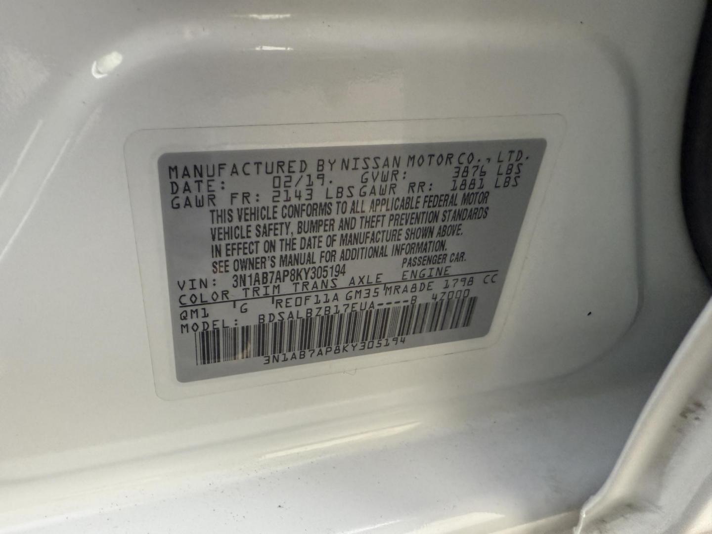 2019 White /Black Nissan Sentra S CVT (3N1AB7AP8KY) with an 1.8L I4 SFI DOHC 16V engine, Automatic transmission, located at 547 E. Main St., Orwell, OH, 44076, (440) 437-5893, 41.535435, -80.847855 - 2019 Nissan Sentra S – Efficient, Safe, and Smartly Equipped Enjoy reliability and impressive efficiency in this 2019 Nissan Sentra S. Powered by a fuel-sipping 1.8L I4 engine with ECO mode, this sedan delivers an outstanding 32 MPG combined and up to 37 MPG highway—making it the ideal choice - Photo#20