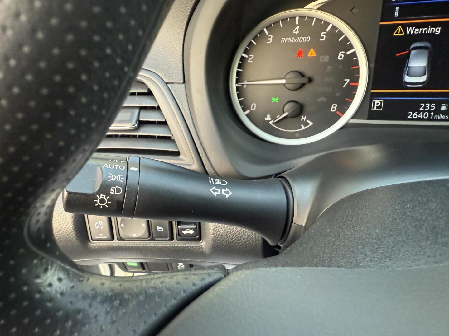 2019 White /Black Nissan Sentra S CVT (3N1AB7AP8KY) with an 1.8L I4 SFI DOHC 16V engine, Automatic transmission, located at 547 E. Main St., Orwell, OH, 44076, (440) 437-5893, 41.535435, -80.847855 - 2019 Nissan Sentra S – Efficient, Safe, and Smartly Equipped Enjoy reliability and impressive efficiency in this 2019 Nissan Sentra S. Powered by a fuel-sipping 1.8L I4 engine with ECO mode, this sedan delivers an outstanding 32 MPG combined and up to 37 MPG highway—making it the ideal choice - Photo#22