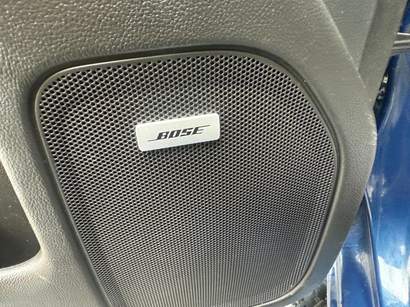 2018 Blue /Black Chevrolet Silverado 1500 LT Z71 Double Cab 4WD (1GCVKREC2JZ) with an 5.3L V8 OHV 16V engine, Automatic transmission, located at 547 E. Main St., Orwell, OH, 44076, (440) 437-5893, 41.535435, -80.847855 - 2018 Chevrolet Silverado 1500 LT Z71 Double Cab 4WD – Power, Luxury, and Off-Road Capability in One Bold Package Conquer any road or trail with this 2018 Chevrolet Silverado 1500 LT Z71 Double Cab 4WD. Under the hood, the formidable 5.3L EcoTec3 V8 engine pairs with a 6-speed automatic transmis - Photo#18