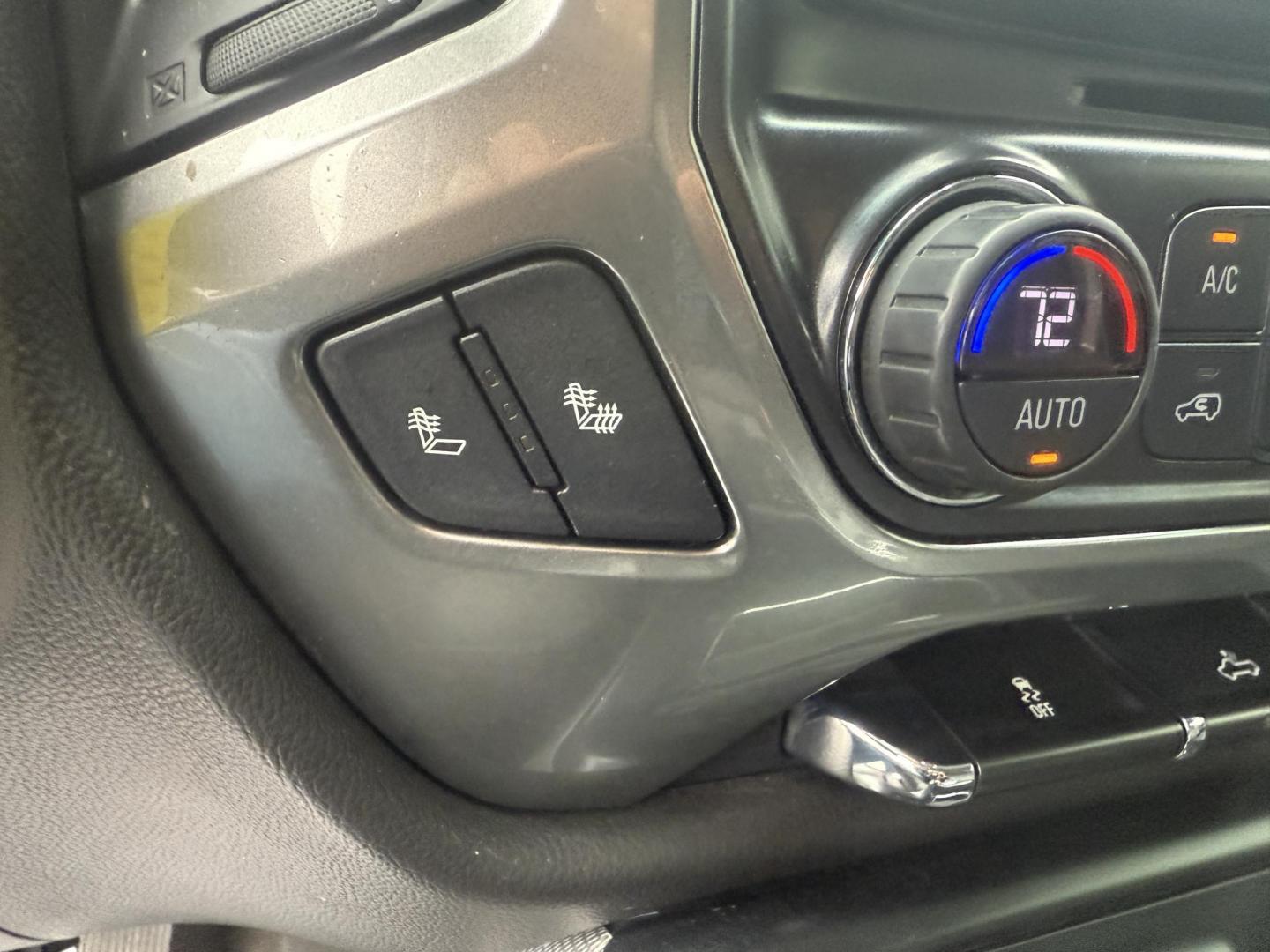 2018 Blue /Black Chevrolet Silverado 1500 LT Z71 Double Cab 4WD (1GCVKREC2JZ) with an 5.3L V8 OHV 16V engine, Automatic transmission, located at 547 E. Main St., Orwell, OH, 44076, (440) 437-5893, 41.535435, -80.847855 - 2018 Chevrolet Silverado 1500 LT Z71 Double Cab 4WD – Power, Luxury, and Off-Road Capability in One Bold Package Conquer any road or trail with this 2018 Chevrolet Silverado 1500 LT Z71 Double Cab 4WD. Under the hood, the formidable 5.3L EcoTec3 V8 engine pairs with a 6-speed automatic transmis - Photo#30