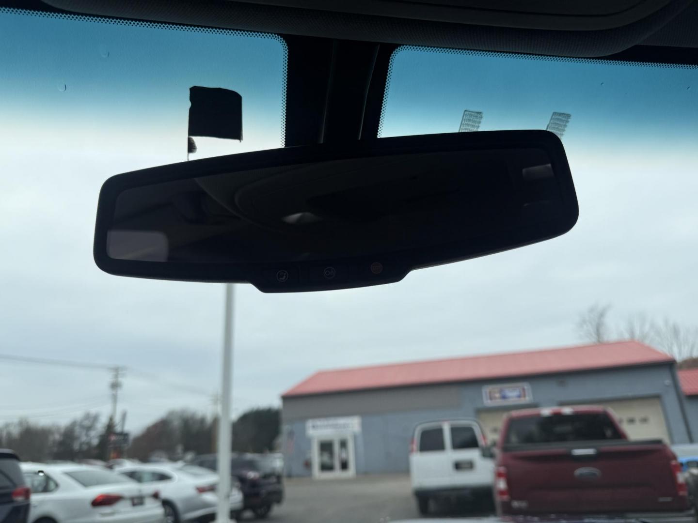 2018 Blue /Black Chevrolet Silverado 1500 LT Z71 Double Cab 4WD (1GCVKREC2JZ) with an 5.3L V8 OHV 16V engine, Automatic transmission, located at 547 E. Main St., Orwell, OH, 44076, (440) 437-5893, 41.535435, -80.847855 - 2018 Chevrolet Silverado 1500 LT Z71 Double Cab 4WD – Power, Luxury, and Off-Road Capability in One Bold Package Conquer any road or trail with this 2018 Chevrolet Silverado 1500 LT Z71 Double Cab 4WD. Under the hood, the formidable 5.3L EcoTec3 V8 engine pairs with a 6-speed automatic transmis - Photo#33