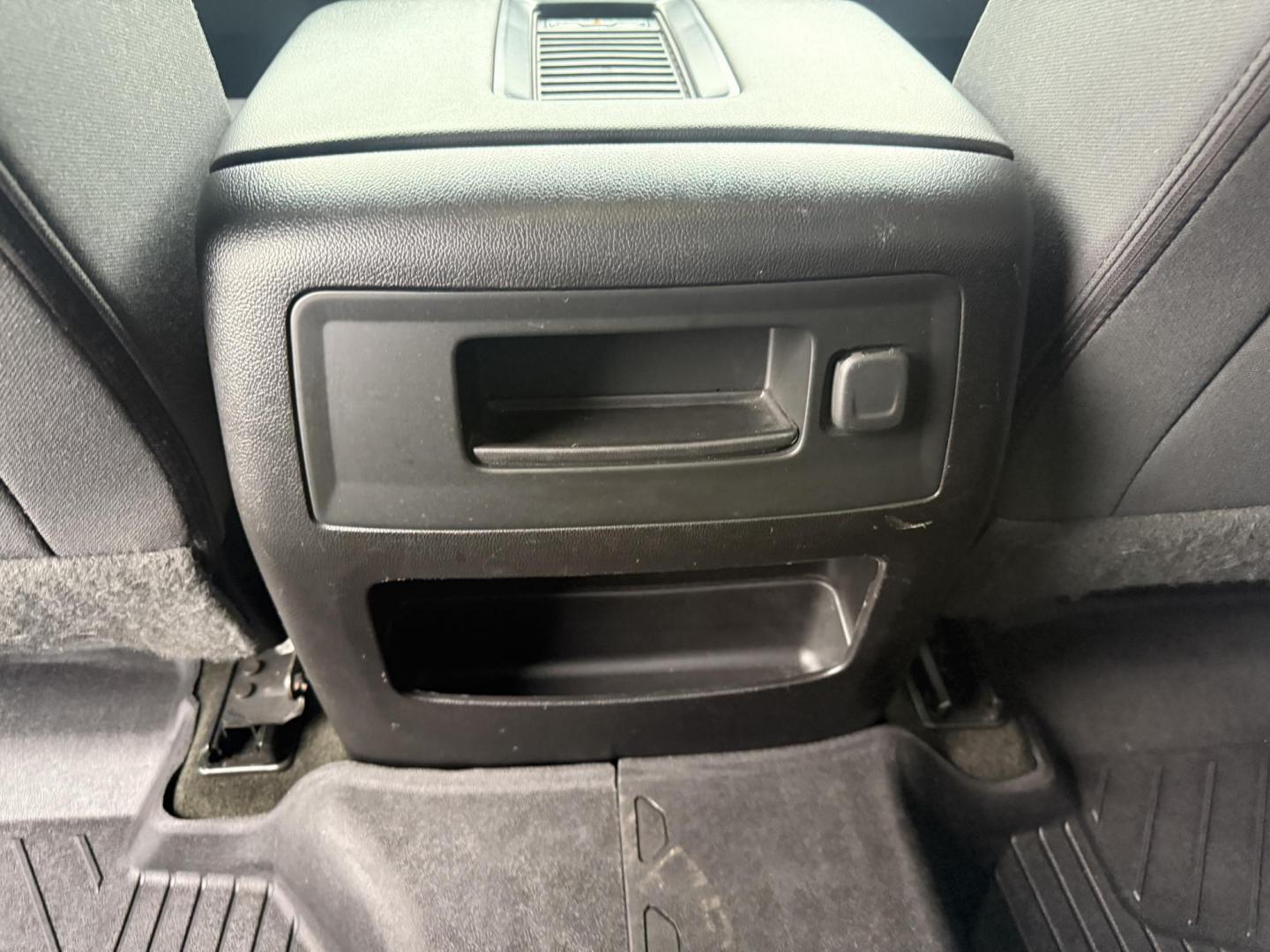 2018 Blue /Black Chevrolet Silverado 1500 LT Z71 Double Cab 4WD (1GCVKREC2JZ) with an 5.3L V8 OHV 16V engine, Automatic transmission, located at 547 E. Main St., Orwell, OH, 44076, (440) 437-5893, 41.535435, -80.847855 - 2018 Chevrolet Silverado 1500 LT Z71 Double Cab 4WD – Power, Luxury, and Off-Road Capability in One Bold Package Conquer any road or trail with this 2018 Chevrolet Silverado 1500 LT Z71 Double Cab 4WD. Under the hood, the formidable 5.3L EcoTec3 V8 engine pairs with a 6-speed automatic transmis - Photo#39