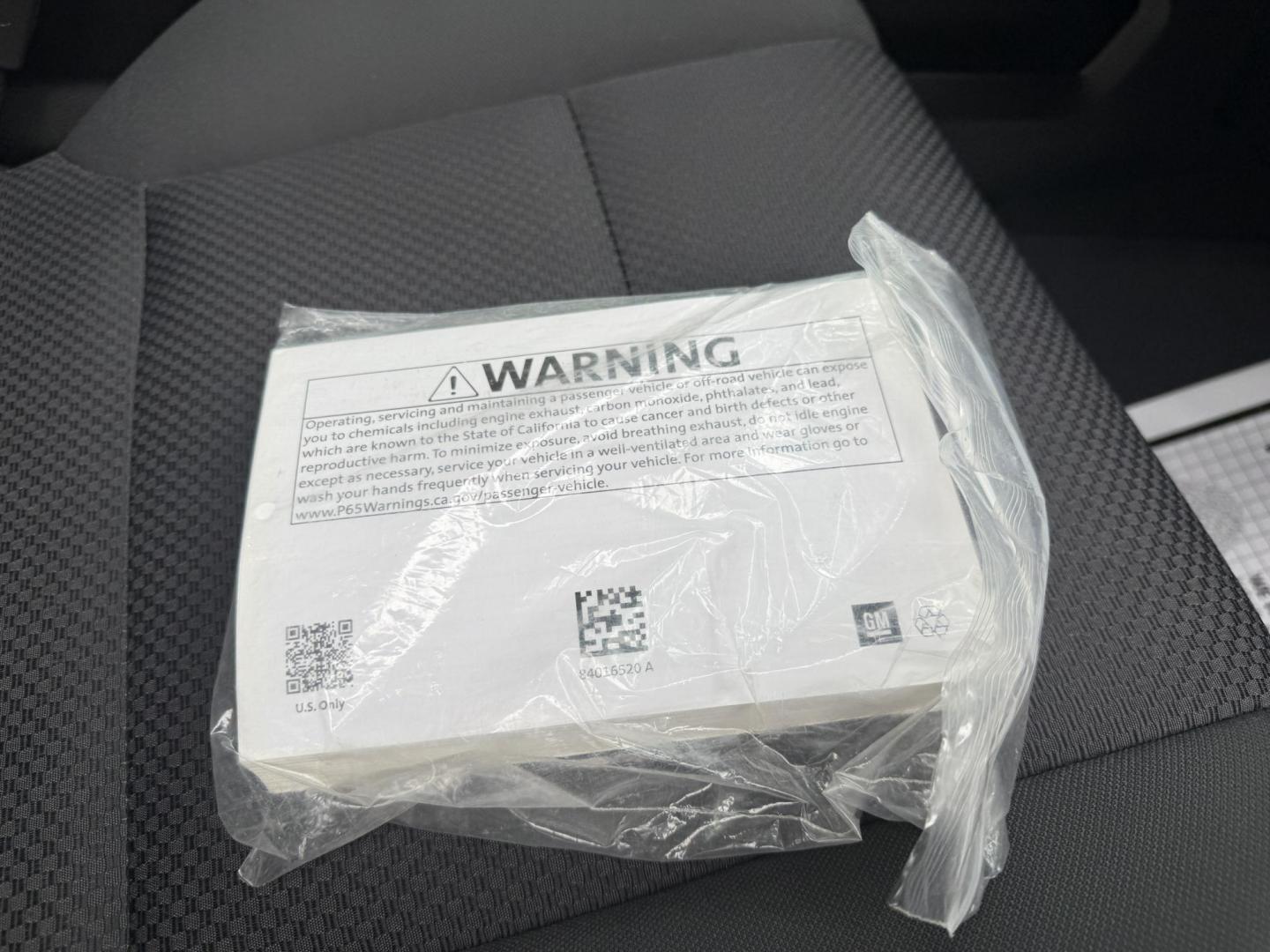 2018 Blue /Black Chevrolet Silverado 1500 LT Z71 Double Cab 4WD (1GCVKREC2JZ) with an 5.3L V8 OHV 16V engine, Automatic transmission, located at 547 E. Main St., Orwell, OH, 44076, (440) 437-5893, 41.535435, -80.847855 - 2018 Chevrolet Silverado 1500 LT Z71 Double Cab 4WD – Power, Luxury, and Off-Road Capability in One Bold Package Conquer any road or trail with this 2018 Chevrolet Silverado 1500 LT Z71 Double Cab 4WD. Under the hood, the formidable 5.3L EcoTec3 V8 engine pairs with a 6-speed automatic transmis - Photo#48