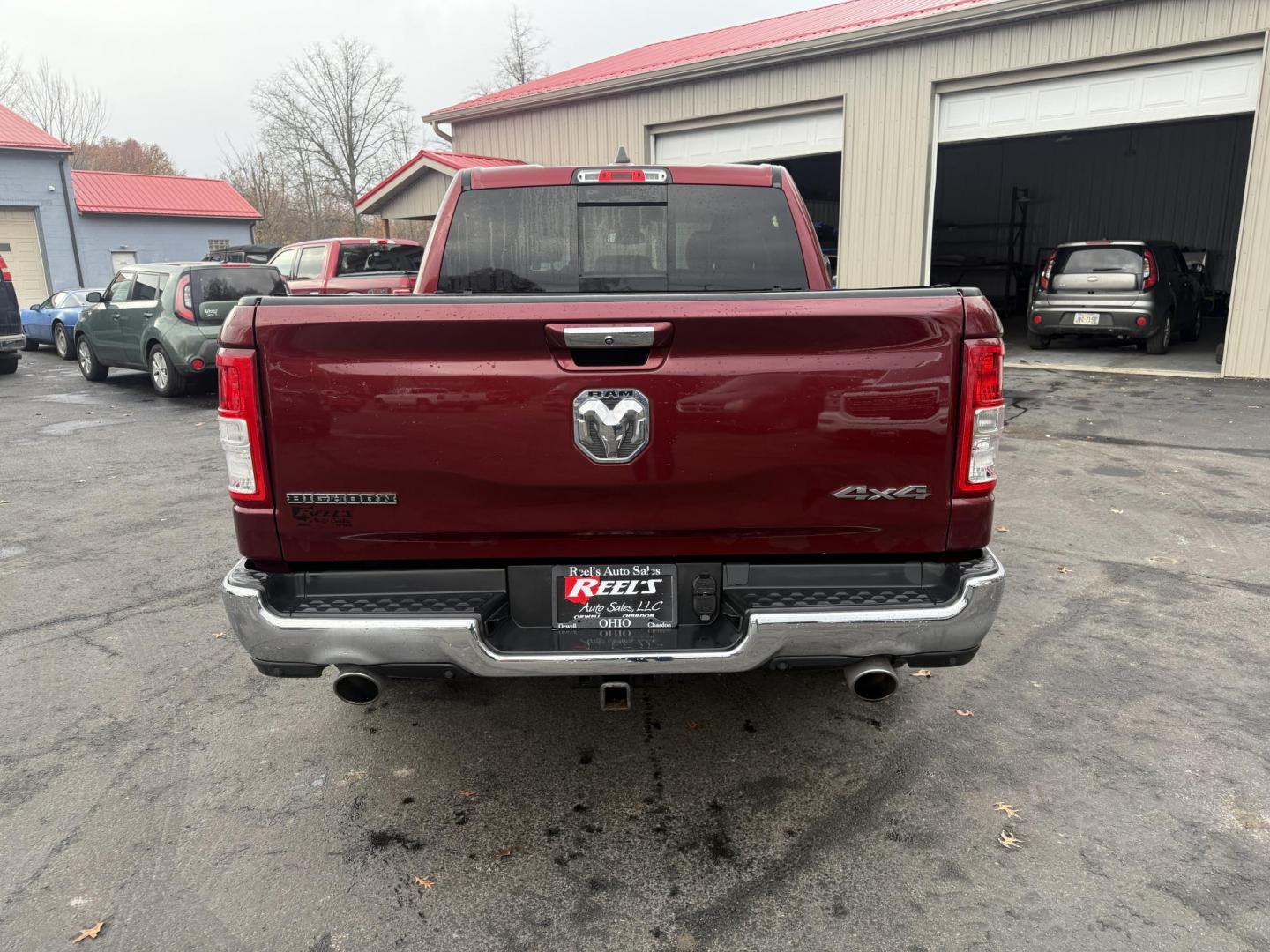 2019 Red /Black RAM 1500 Big Horn Crew Cab SWB 4WD (1C6SRFFT5KN) with an 5.7L V8 OHV 16V engine, Automatic transmission, located at 547 E. Main St., Orwell, OH, 44076, (440) 437-5893, 41.535435, -80.847855 - 2019 Ram 1500 Big Horn Crew Cab 4WD – Bold Power, Premium Comfort, and Rugged Capability Take command of the road with this 2019 Ram 1500 Big Horn Crew Cab 4WD. Powered by the legendary 5.7L HEMI V8 engine delivering 395 horsepower and 410 lb-ft of torque, this truck is built to tackle any task - Photo#9