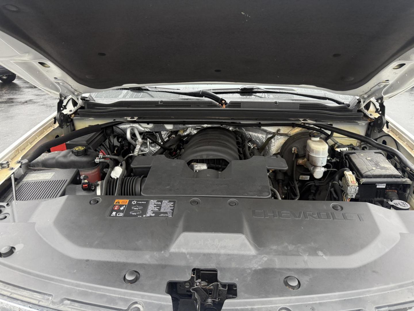 2015 White /Black Chevrolet Tahoe LTZ 4WD (1GNSKCKC8FR) with an 5.3L V8 OHV 16V engine, 6-Speed Automatic transmission, located at 11115 Chardon Rd. , Chardon, OH, 44024, (440) 214-9705, 41.580246, -81.241943 - 2015 Chevrolet Tahoe LTZ 4WD – Full-Size Luxury, Advanced Safety, and Unmatched Versatility Experience the ultimate in comfort, capability, and technology with this 2015 Chevrolet Tahoe LTZ 4WD. Powered by a robust 5.3L EcoTec3 V8 engine paired with a 6-speed automatic transmission and 3.23 gea - Photo#14