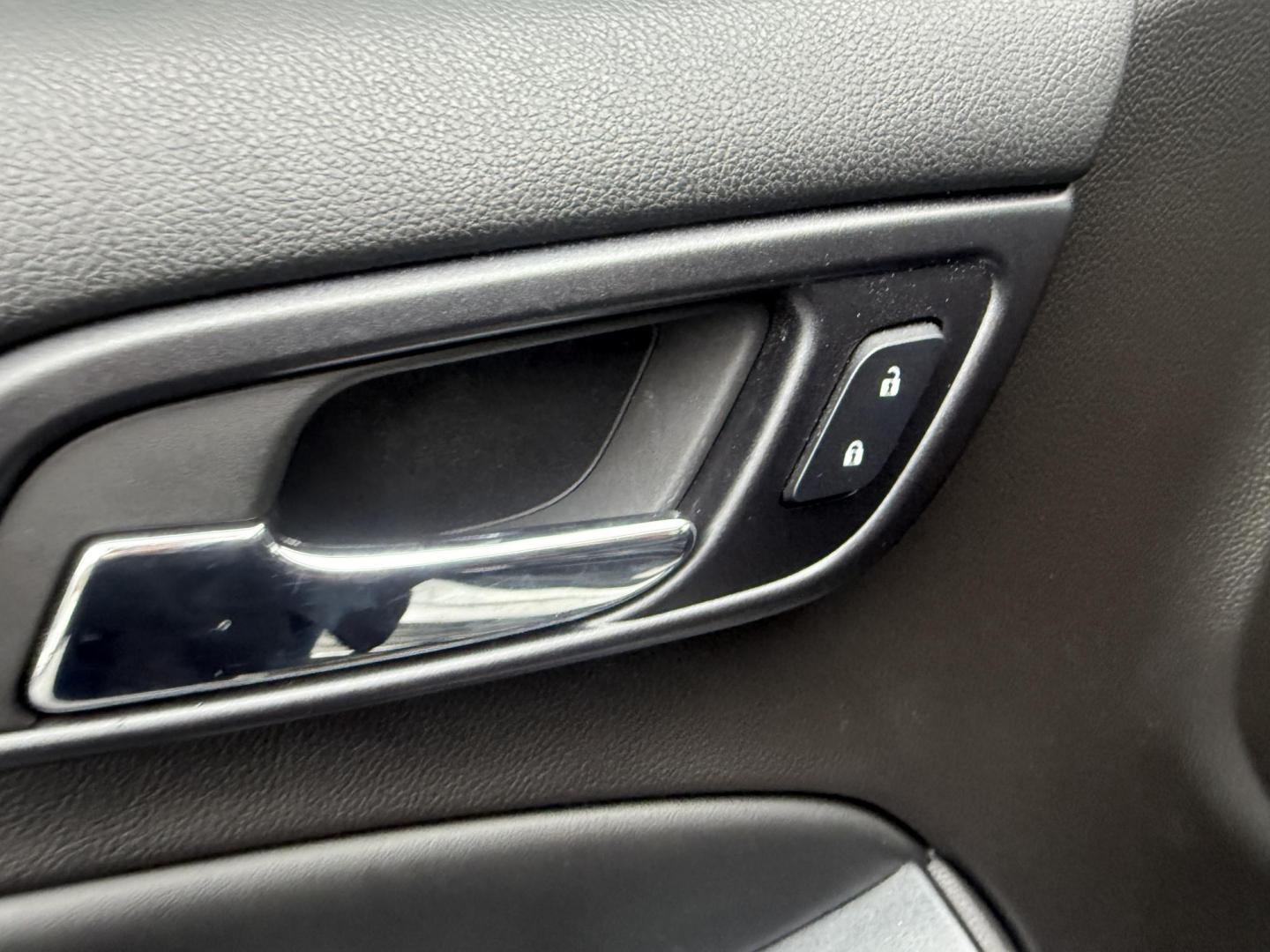 2015 White /Black Chevrolet Tahoe LTZ 4WD (1GNSKCKC8FR) with an 5.3L V8 OHV 16V engine, 6-Speed Automatic transmission, located at 11115 Chardon Rd. , Chardon, OH, 44024, (440) 214-9705, 41.580246, -81.241943 - 2015 Chevrolet Tahoe LTZ 4WD – Full-Size Luxury, Advanced Safety, and Unmatched Versatility Experience the ultimate in comfort, capability, and technology with this 2015 Chevrolet Tahoe LTZ 4WD. Powered by a robust 5.3L EcoTec3 V8 engine paired with a 6-speed automatic transmission and 3.23 gea - Photo#17