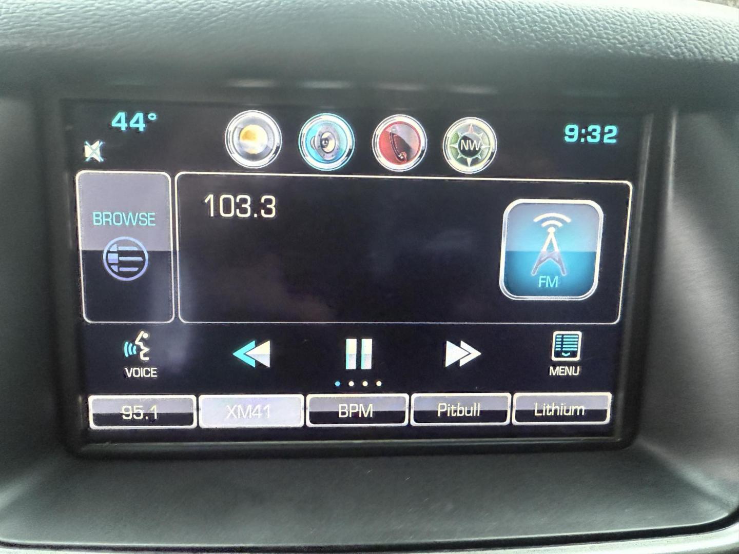 2015 White /Black Chevrolet Tahoe LTZ 4WD (1GNSKCKC8FR) with an 5.3L V8 OHV 16V engine, 6-Speed Automatic transmission, located at 11115 Chardon Rd. , Chardon, OH, 44024, (440) 214-9705, 41.580246, -81.241943 - 2015 Chevrolet Tahoe LTZ 4WD – Full-Size Luxury, Advanced Safety, and Unmatched Versatility Experience the ultimate in comfort, capability, and technology with this 2015 Chevrolet Tahoe LTZ 4WD. Powered by a robust 5.3L EcoTec3 V8 engine paired with a 6-speed automatic transmission and 3.23 gea - Photo#30