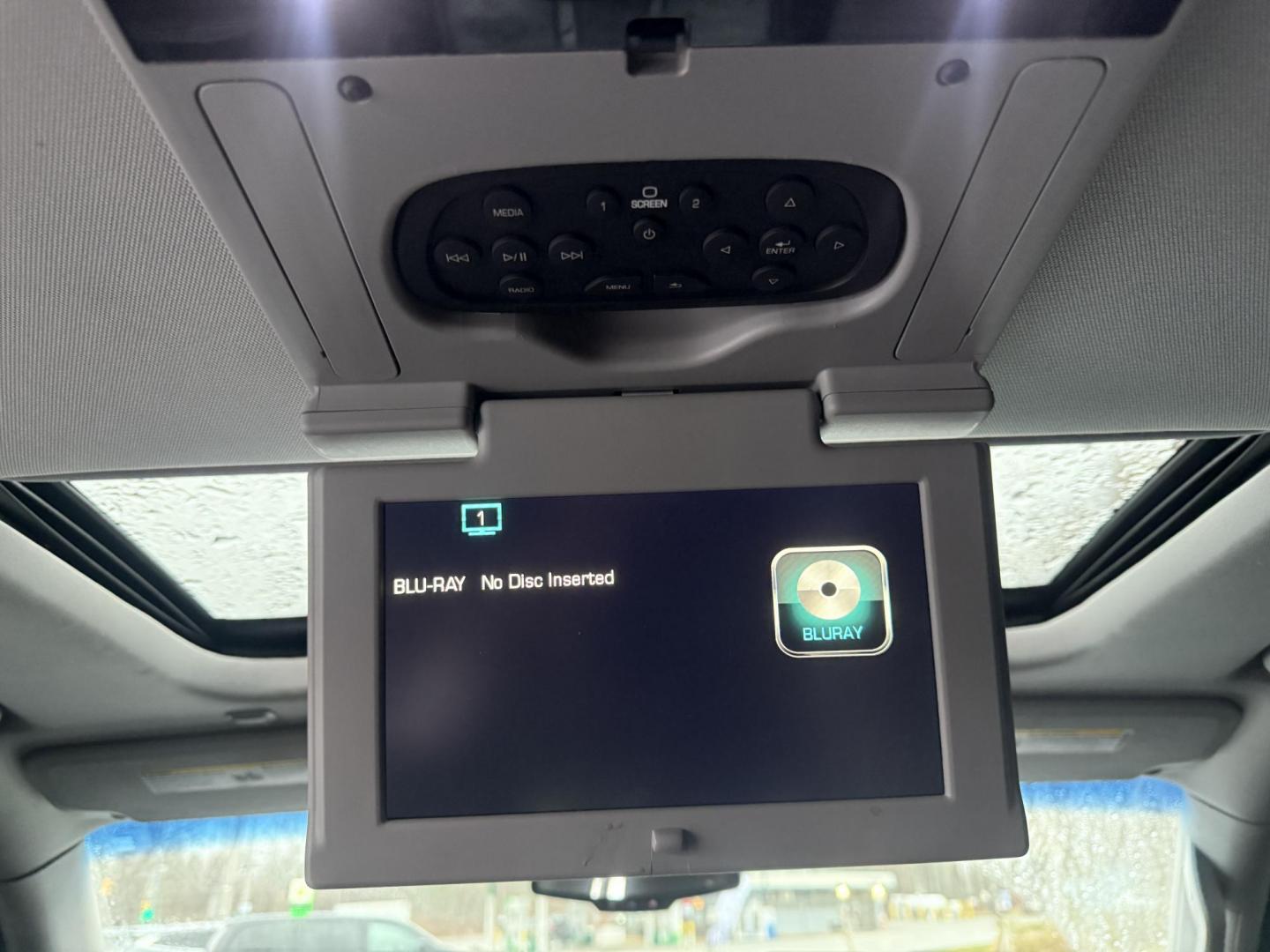 2015 White /Black Chevrolet Tahoe LTZ 4WD (1GNSKCKC8FR) with an 5.3L V8 OHV 16V engine, 6-Speed Automatic transmission, located at 11115 Chardon Rd. , Chardon, OH, 44024, (440) 214-9705, 41.580246, -81.241943 - 2015 Chevrolet Tahoe LTZ 4WD – Full-Size Luxury, Advanced Safety, and Unmatched Versatility Experience the ultimate in comfort, capability, and technology with this 2015 Chevrolet Tahoe LTZ 4WD. Powered by a robust 5.3L EcoTec3 V8 engine paired with a 6-speed automatic transmission and 3.23 gea - Photo#46