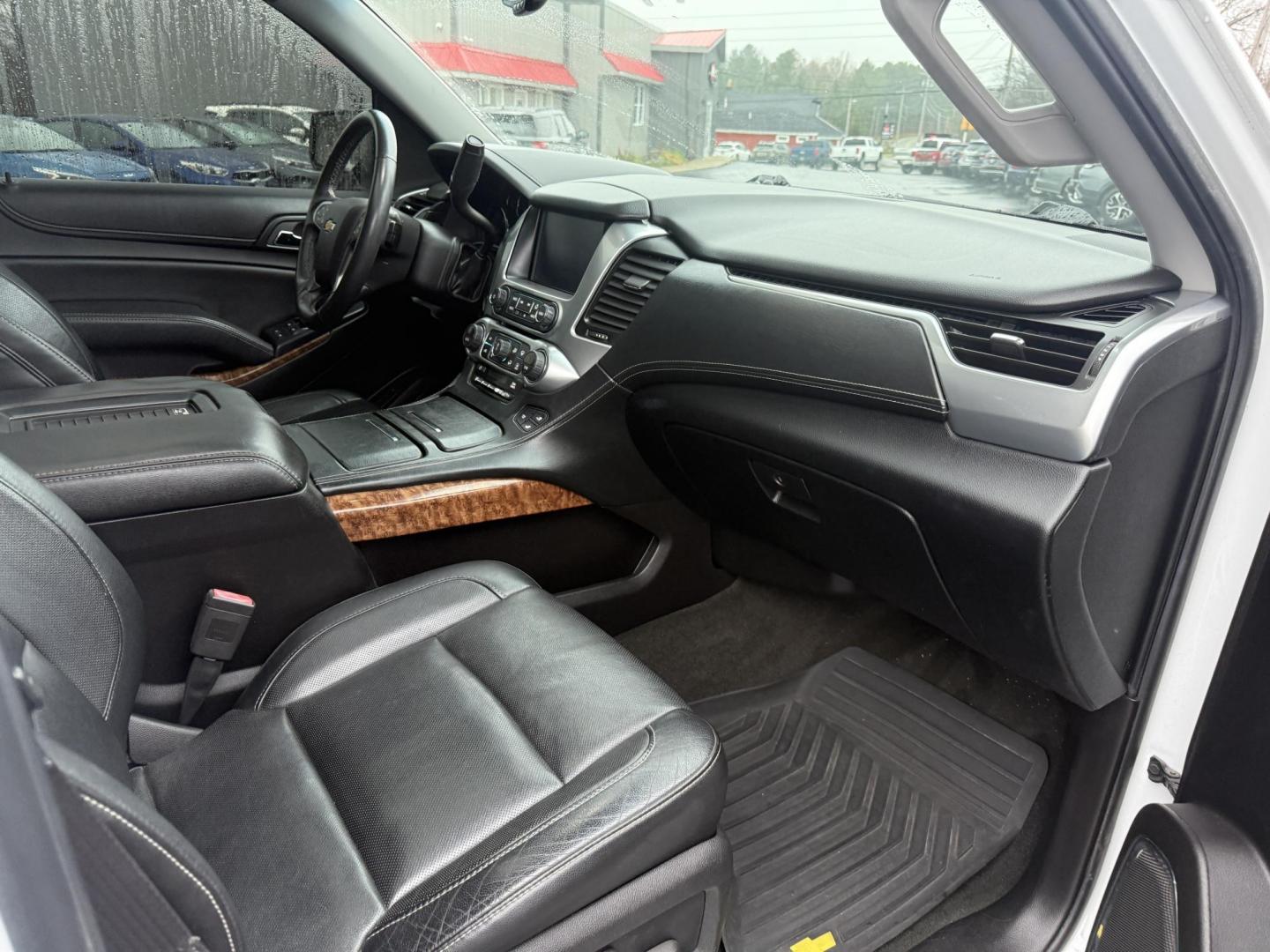 2015 White /Black Chevrolet Tahoe LTZ 4WD (1GNSKCKC8FR) with an 5.3L V8 OHV 16V engine, 6-Speed Automatic transmission, located at 11115 Chardon Rd. , Chardon, OH, 44024, (440) 214-9705, 41.580246, -81.241943 - 2015 Chevrolet Tahoe LTZ 4WD – Full-Size Luxury, Advanced Safety, and Unmatched Versatility Experience the ultimate in comfort, capability, and technology with this 2015 Chevrolet Tahoe LTZ 4WD. Powered by a robust 5.3L EcoTec3 V8 engine paired with a 6-speed automatic transmission and 3.23 gea - Photo#53