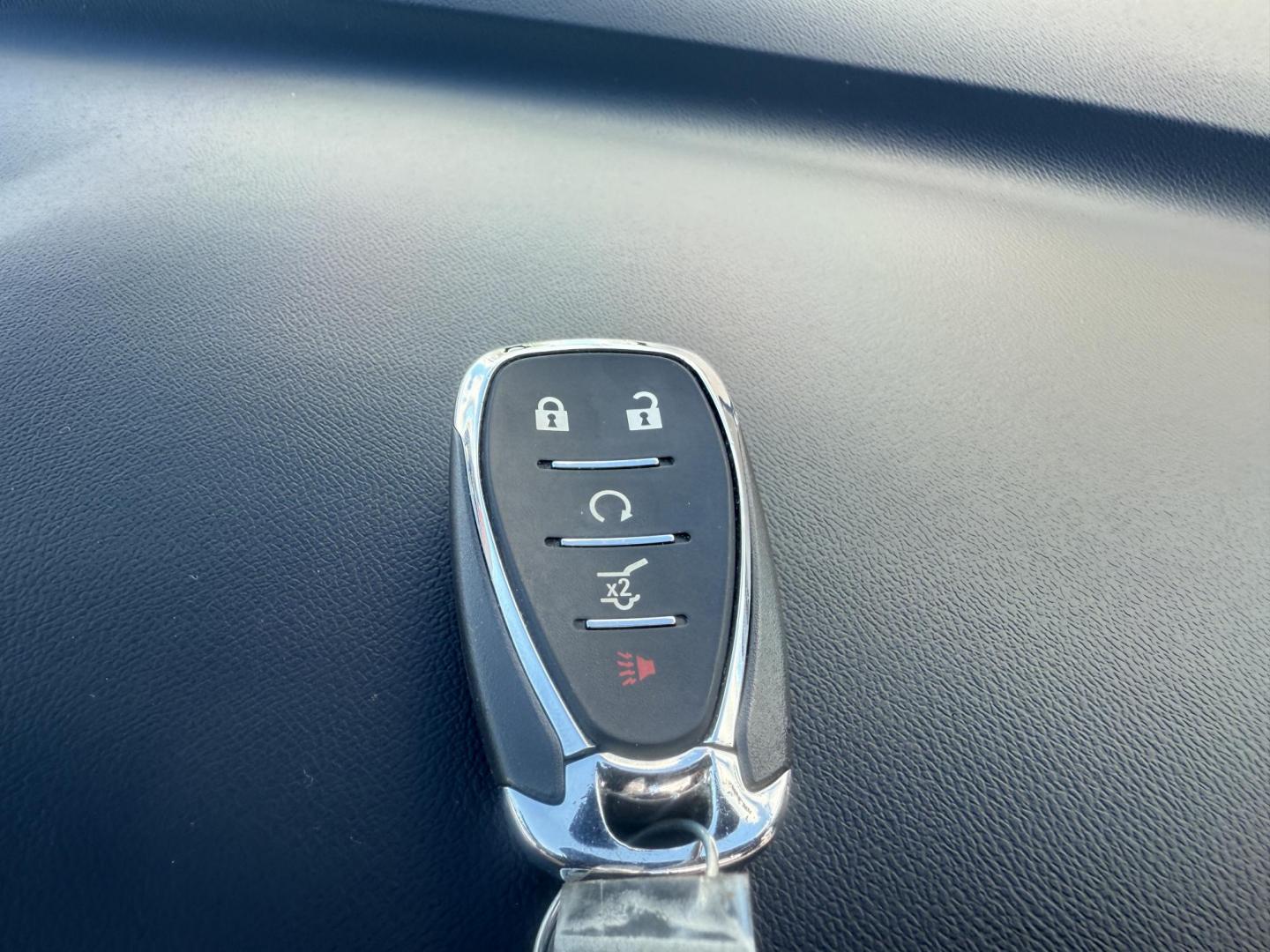 2018 White /Black Chevrolet Equinox Premier AWD (3GNAXVEVXJL) with an 1.5L I4 DIR DOHC 16V TURBO engine, Automatic transmission, located at 11115 Chardon Rd. , Chardon, OH, 44024, (440) 214-9705, 41.580246, -81.241943 - One Owner --- 2018 Chevrolet Equinox Premier AWD – Luxurious Comfort, Advanced Safety, and Unmatched Efficiency Experience the perfect combination of style, safety, and technology with this 2018 Chevrolet Equinox Premier AWD. Powered by a fuel-efficient 1.5L Turbocharged EcoTec I4 engine paired - Photo#52