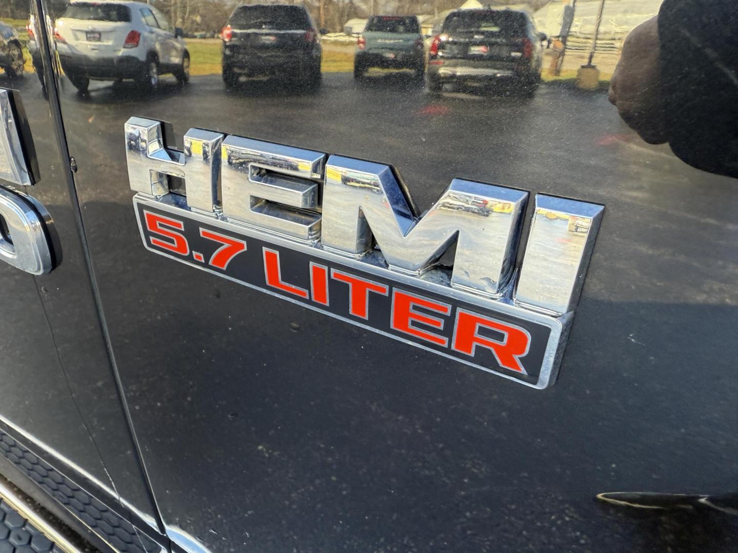 2016 Black /Gray RAM 1500 Big Horn Crew Cab SWB 4WD (3C6RR7LT8GG) with an 5.7L V8 OHV 16V engine, Automatic transmission, located at 11115 Chardon Rd. , Chardon, OH, 44024, (440) 214-9705, 41.580246, -81.241943 - 2016 Ram 1500 Big Horn Crew Cab 4WD – Powerful, Comfortable, and Ready for Heavy Duty Tackle your toughest jobs with confidence in this 2016 Ram 1500 Big Horn Crew Cab. Powered by a mighty 5.7L HEMI V8 engine producing 395 horsepower and 410 lb-ft of torque, combined with an 8-speed automatic t - Photo#5