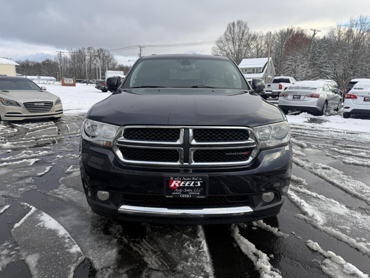 2013 Gray /Black Dodge Durango Crew AWD (1C4SDJDT9DC) with an 5.7L V8 OHV 16V engine, 5-Speed Automatic transmission, located at 547 E. Main St., Orwell, OH, 44076, (440) 437-5893, 41.535435, -80.847855 - 2013 Dodge Durango Crew AWD – Powerful Performance, Family Comfort, and Versatile Capability Take on every adventure in style with this 2013 Dodge Durango Crew AWD. Featuring a robust 5.7L HEMI V8 engine and a 5-speed automatic transmission, this SUV delivers impressive power and a 7,200-pound - Photo#1