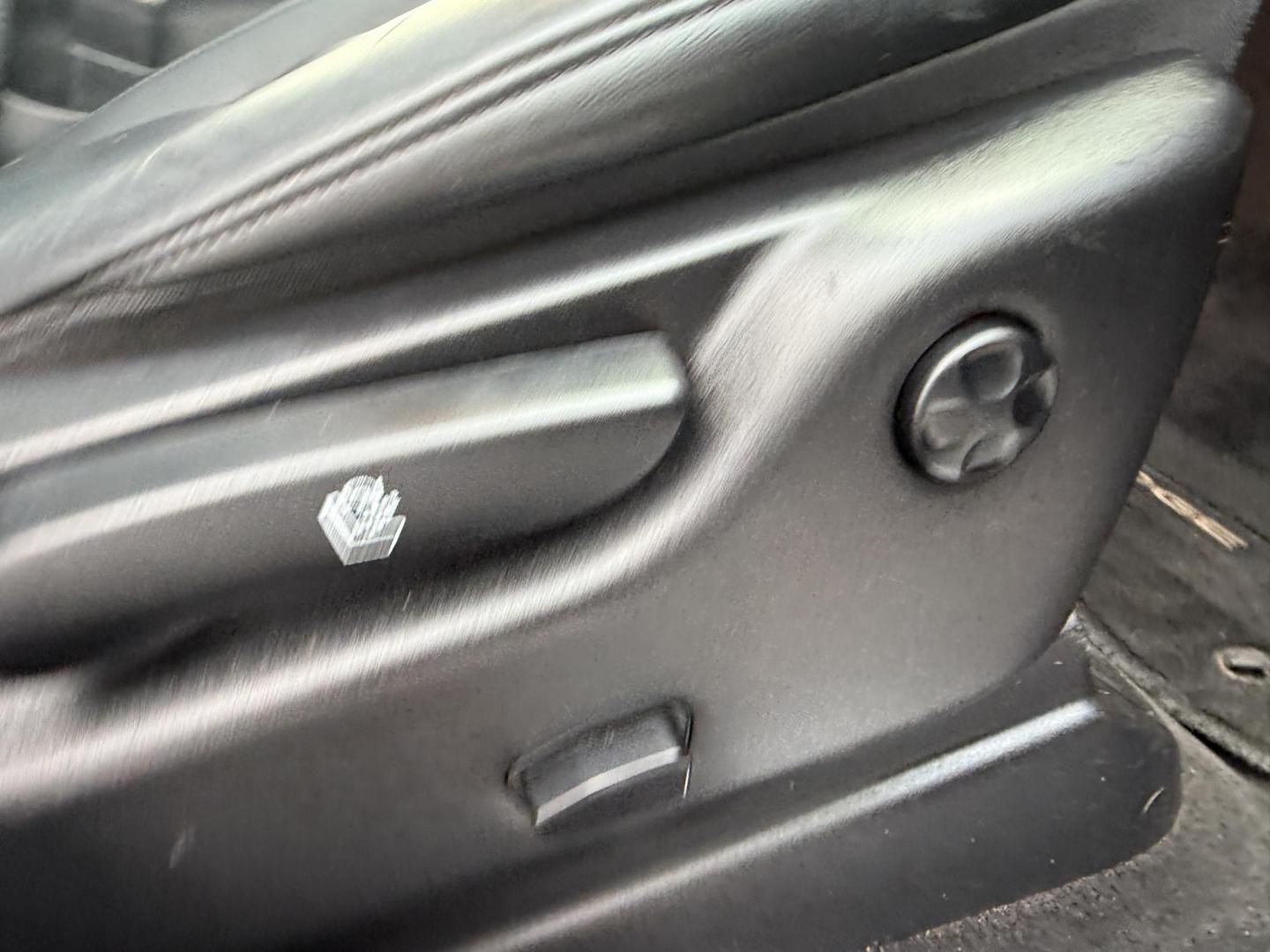 2013 Gray /Black Dodge Durango Crew AWD (1C4SDJDT9DC) with an 5.7L V8 OHV 16V engine, 5-Speed Automatic transmission, located at 547 E. Main St., Orwell, OH, 44076, (440) 437-5893, 41.535435, -80.847855 - 2013 Dodge Durango Crew AWD – Powerful Performance, Family Comfort, and Versatile Capability Take on every adventure in style with this 2013 Dodge Durango Crew AWD. Featuring a robust 5.7L HEMI V8 engine and a 5-speed automatic transmission, this SUV delivers impressive power and a 7,200-pound - Photo#48