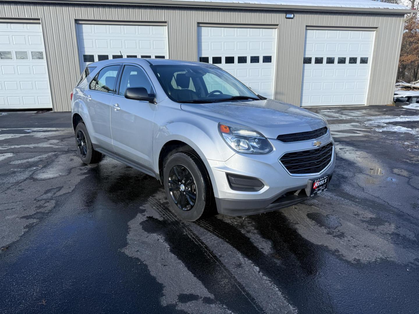 2017 Silver /Black Chevrolet Equinox LS AWD (2GNFLEEK5H6) with an 2.4L I4 DOHC 16V engine, Automatic transmission, located at 547 E. Main St., Orwell, OH, 44076, (440) 437-5893, 41.535435, -80.847855 - 2017 Chevrolet Equinox LS AWD – Efficiency, Comfort, and Everyday Reliability Enjoy the perfect balance of capability and economy with this 2017 Chevrolet Equinox LS AWD. Powered by a dependable 2.4L EcoTec I4 engine paired with a smooth 6-speed automatic transmission, this SUV delivers excelle - Photo#2