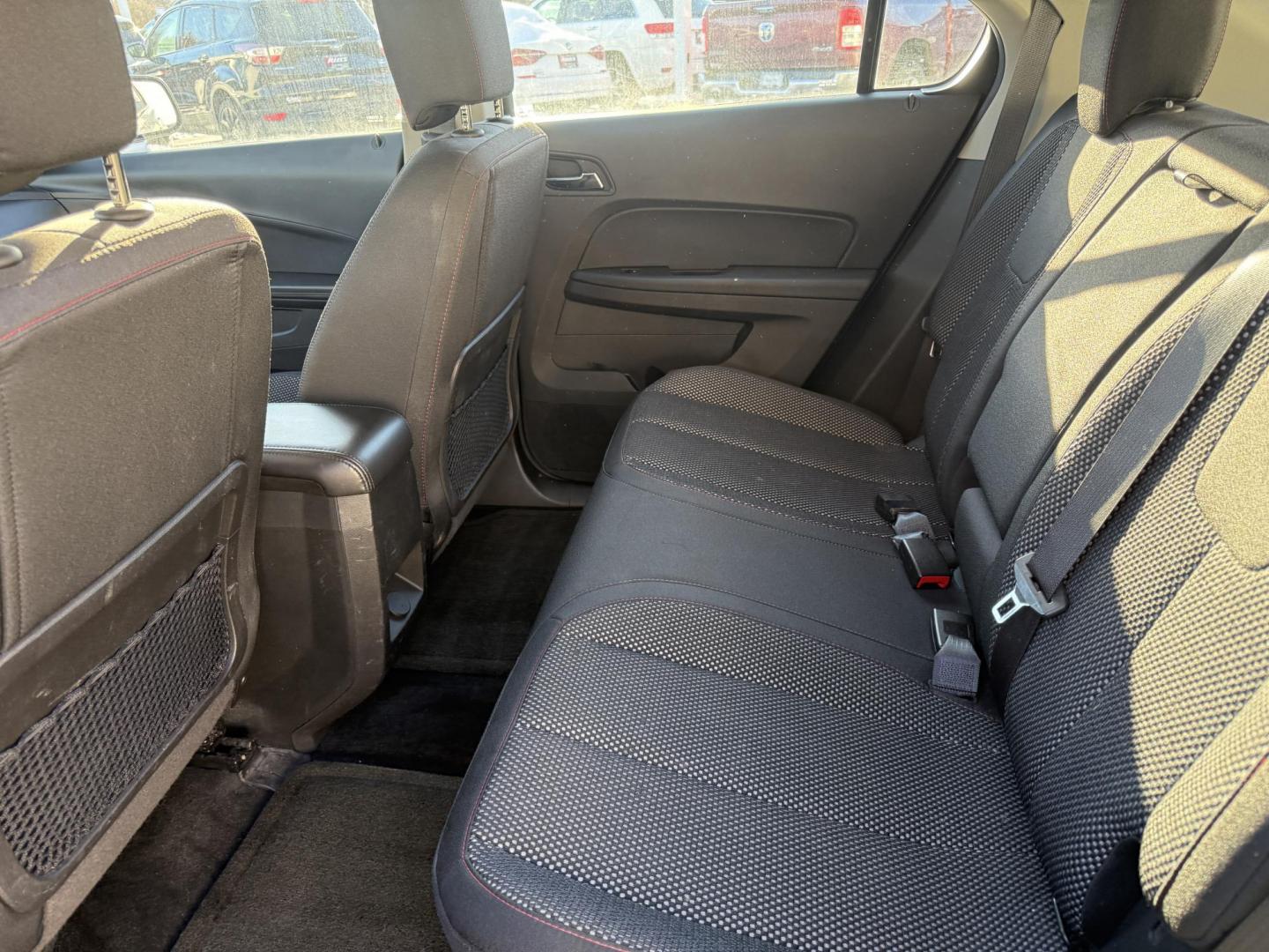 2017 Silver /Black Chevrolet Equinox LS AWD (2GNFLEEK5H6) with an 2.4L I4 DOHC 16V engine, Automatic transmission, located at 547 E. Main St., Orwell, OH, 44076, (440) 437-5893, 41.535435, -80.847855 - 2017 Chevrolet Equinox LS AWD – Efficiency, Comfort, and Everyday Reliability Enjoy the perfect balance of capability and economy with this 2017 Chevrolet Equinox LS AWD. Powered by a dependable 2.4L EcoTec I4 engine paired with a smooth 6-speed automatic transmission, this SUV delivers excelle - Photo#32