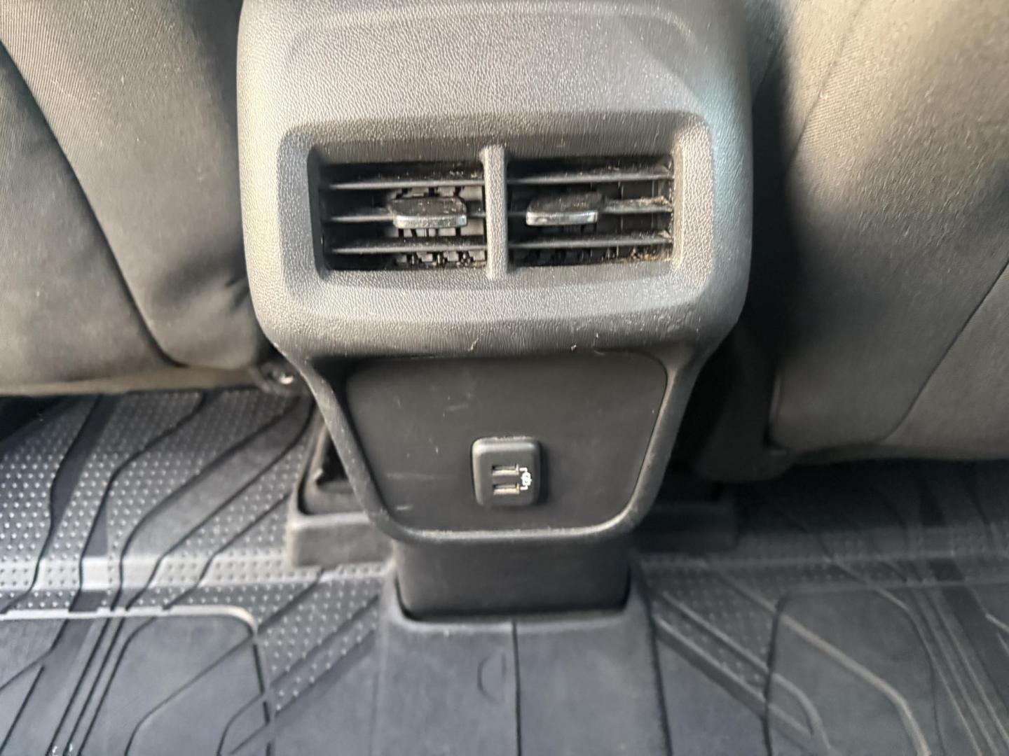 2019 White /White Chevrolet Equinox LS AWD (3GNAXSEV9KS) with an 1.5L I4 DOHC 16V TURBO engine, Automatic transmission, located at 547 E. Main St., Orwell, OH, 44076, (440) 437-5893, 41.535435, -80.847855 - One Owner ---- 2019 Chevrolet Equinox LS AWD – Efficient, Versatile, and Connected for Everyday Driving Enjoy the perfect blend of fuel efficiency, capability, and modern technology with this 2019 Chevrolet Equinox LS AWD. Featuring a responsive 1.5L Turbocharged EcoTec I4 engine paired with a - Photo#35