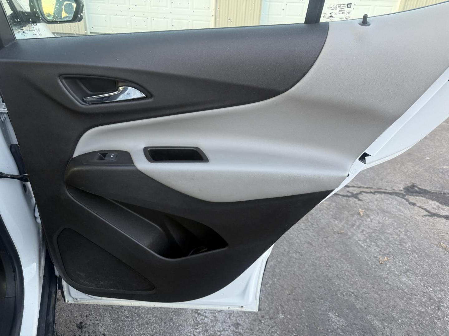 2019 White /White Chevrolet Equinox LS AWD (3GNAXSEV9KS) with an 1.5L I4 DOHC 16V TURBO engine, Automatic transmission, located at 547 E. Main St., Orwell, OH, 44076, (440) 437-5893, 41.535435, -80.847855 - One Owner ---- 2019 Chevrolet Equinox LS AWD – Efficient, Versatile, and Connected for Everyday Driving Enjoy the perfect blend of fuel efficiency, capability, and modern technology with this 2019 Chevrolet Equinox LS AWD. Featuring a responsive 1.5L Turbocharged EcoTec I4 engine paired with a - Photo#40