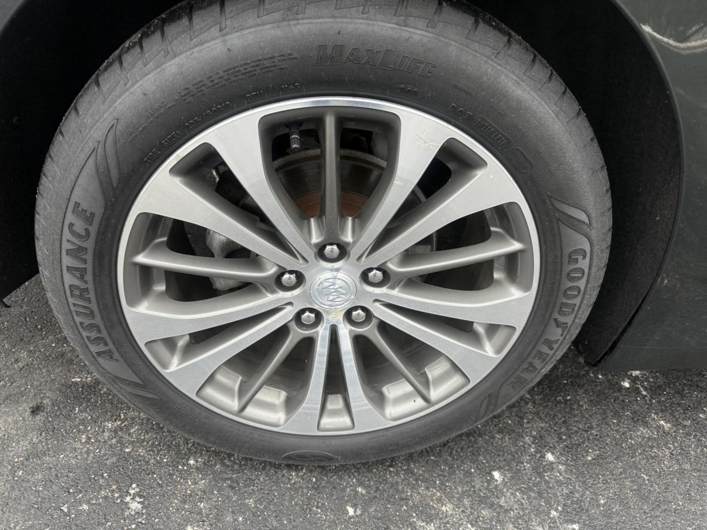 2017 Green /Tan Buick LaCrosse Premium (1G4ZR5SS9HU) with an 3.6L V6 DOHC 24V engine, Automatic transmission, located at 11115 Chardon Rd. , Chardon, OH, 44024, (440) 214-9705, 41.580246, -81.241943 - One Owner ---- 2017 Buick LaCrosse Premium – Luxurious Comfort, Cutting-Edge Technology, and Outstanding Efficiency Elevate your driving experience with this 2017 Buick LaCrosse Premium. Powered by a refined 3.6L V6 engine paired with an 8-speed automatic transmission, this sedan delivers impre - Photo#6