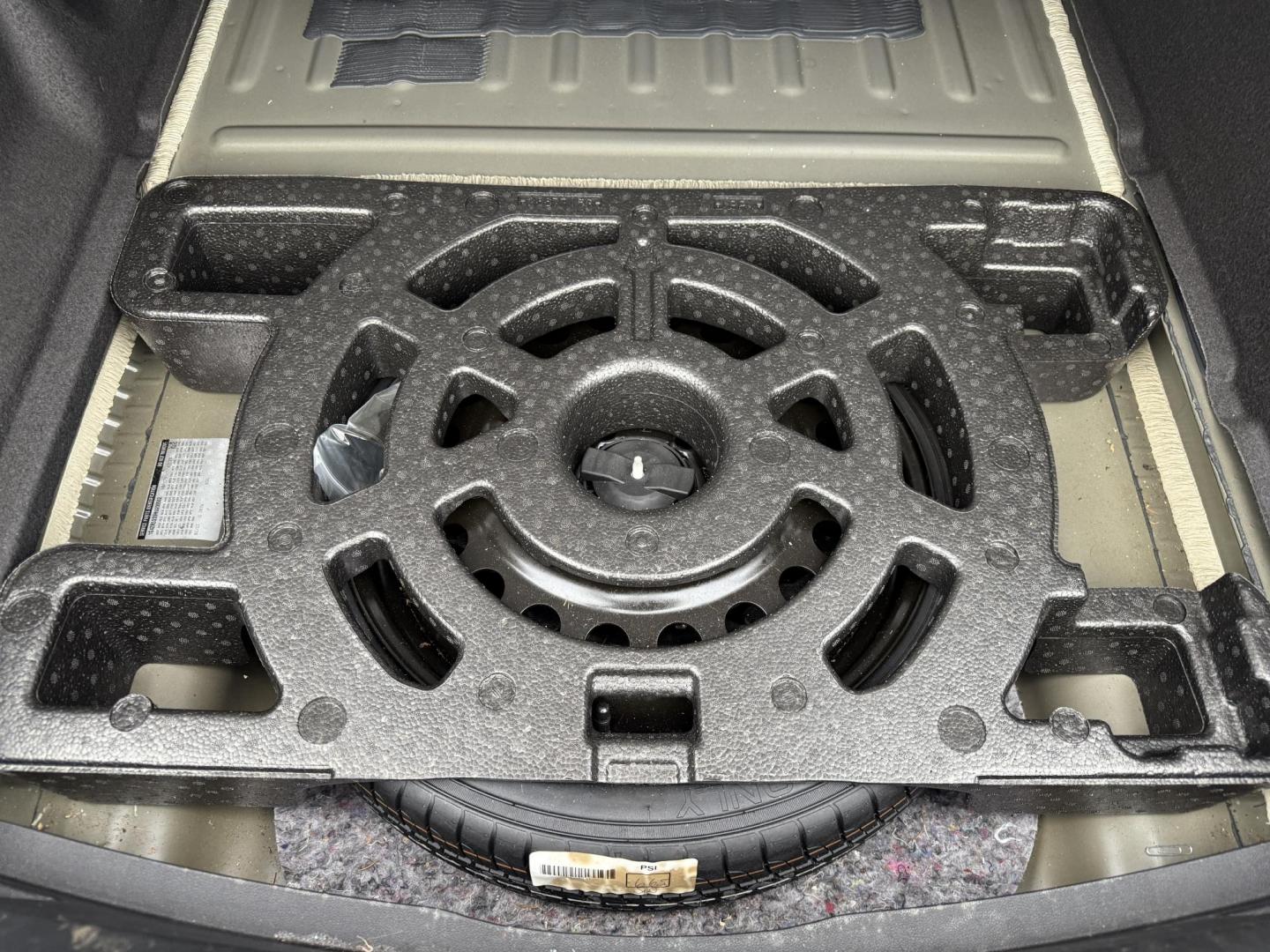 2017 Green /Tan Buick LaCrosse Premium (1G4ZR5SS9HU) with an 3.6L V6 DOHC 24V engine, Automatic transmission, located at 11115 Chardon Rd. , Chardon, OH, 44024, (440) 214-9705, 41.580246, -81.241943 - One Owner ---- 2017 Buick LaCrosse Premium – Luxurious Comfort, Cutting-Edge Technology, and Outstanding Efficiency Elevate your driving experience with this 2017 Buick LaCrosse Premium. Powered by a refined 3.6L V6 engine paired with an 8-speed automatic transmission, this sedan delivers impre - Photo#46