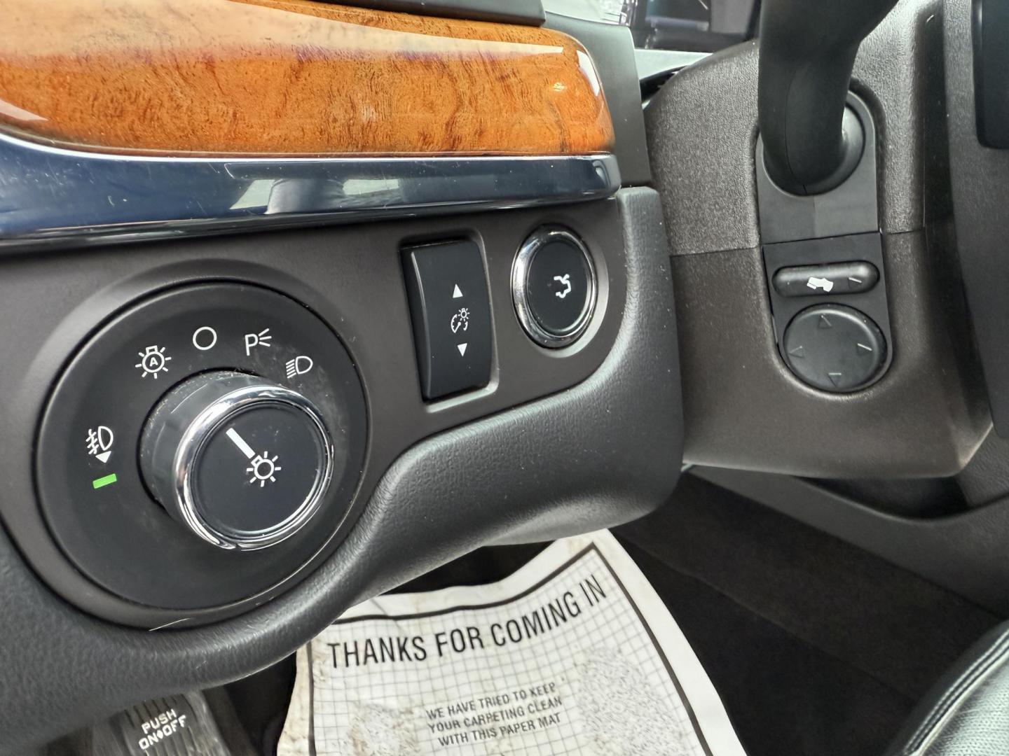 2016 Black /Black Lincoln MKS Elite EcoBoost AWD (1LNHL9FT6GG) with an 3.5L V6 DOHC 24V TWIN TURBO engine, Automatic transmission, located at 11115 Chardon Rd. , Chardon, OH, 44024, (440) 214-9705, 41.580246, -81.241943 - 2016 Lincoln MKS Elite AWD – Luxurious Performance, Cutting-Edge Technology, and Unmatched Comfort Experience the pinnacle of luxury and performance in this 2016 Lincoln MKS Elite AWD. Powered by a potent 3.5L Twin Turbo EcoBoost V6 engine paired with a smooth 6-speed automatic transmission, th - Photo#20