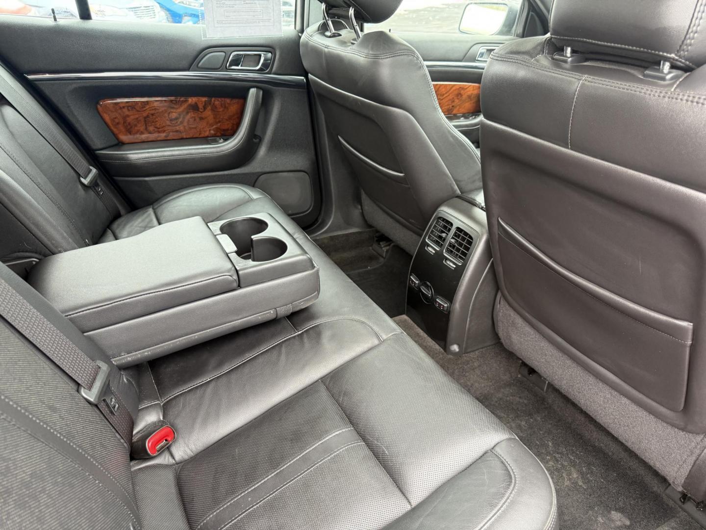 2016 Black /Black Lincoln MKS Elite EcoBoost AWD (1LNHL9FT6GG) with an 3.5L V6 DOHC 24V TWIN TURBO engine, Automatic transmission, located at 11115 Chardon Rd. , Chardon, OH, 44024, (440) 214-9705, 41.580246, -81.241943 - 2016 Lincoln MKS Elite AWD – Luxurious Performance, Cutting-Edge Technology, and Unmatched Comfort Experience the pinnacle of luxury and performance in this 2016 Lincoln MKS Elite AWD. Powered by a potent 3.5L Twin Turbo EcoBoost V6 engine paired with a smooth 6-speed automatic transmission, th - Photo#44