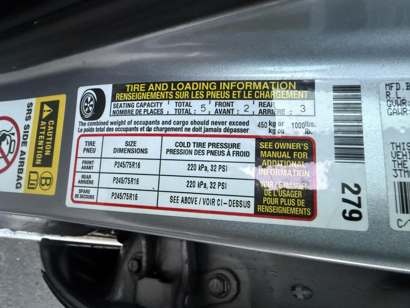 2016 Silver /Black Toyota Tacoma SR5 Double Cab Short Bed V6 5AT 4WD (3TMCZ5AN1GM) with an 3.5L V6 DOHC 24V engine, Automatic transmission, located at 547 E. Main St., Orwell, OH, 44076, (440) 437-5893, 41.535435, -80.847855 - 2016 Toyota Tacoma SR5 Crew Cab 4WD – Rugged Power, Reliability, and Versatile Performance Take on any adventure with confidence in this 2016 Toyota Tacoma SR5 Crew Cab 4WD. Powered by a durable 3.5L D-45 V6 engine and a smooth 6-speed automatic transmission, this truck delivers impressive perf - Photo#19