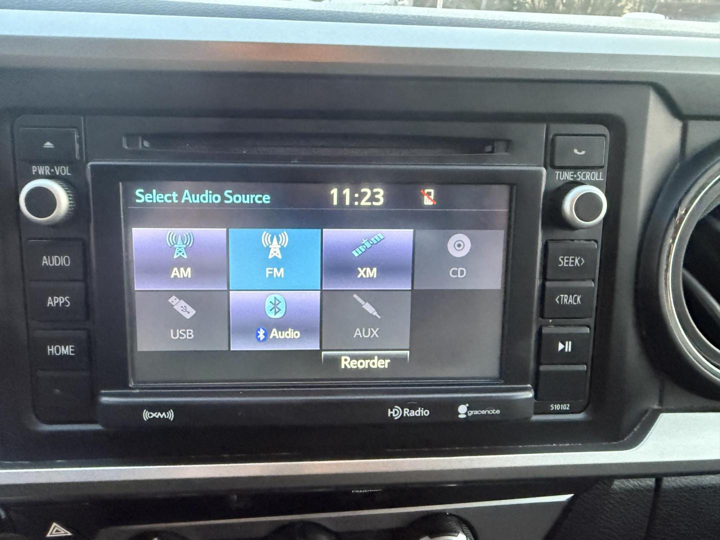 2016 Silver /Black Toyota Tacoma SR5 Double Cab Short Bed V6 5AT 4WD (3TMCZ5AN1GM) with an 3.5L V6 DOHC 24V engine, Automatic transmission, located at 547 E. Main St., Orwell, OH, 44076, (440) 437-5893, 41.535435, -80.847855 - 2016 Toyota Tacoma SR5 Crew Cab 4WD – Rugged Power, Reliability, and Versatile Performance Take on any adventure with confidence in this 2016 Toyota Tacoma SR5 Crew Cab 4WD. Powered by a durable 3.5L D-45 V6 engine and a smooth 6-speed automatic transmission, this truck delivers impressive perf - Photo#24