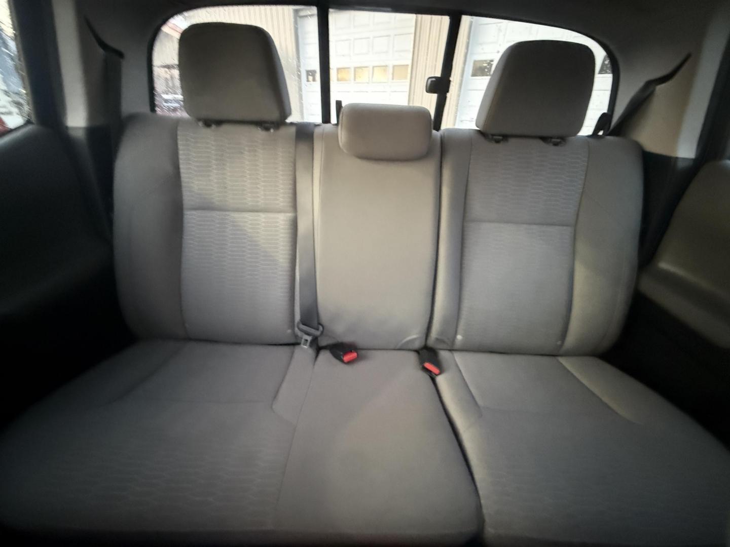 2016 Silver /Black Toyota Tacoma SR5 Double Cab Short Bed V6 5AT 4WD (3TMCZ5AN1GM) with an 3.5L V6 DOHC 24V engine, Automatic transmission, located at 547 E. Main St., Orwell, OH, 44076, (440) 437-5893, 41.535435, -80.847855 - 2016 Toyota Tacoma SR5 Crew Cab 4WD – Rugged Power, Reliability, and Versatile Performance Take on any adventure with confidence in this 2016 Toyota Tacoma SR5 Crew Cab 4WD. Powered by a durable 3.5L D-45 V6 engine and a smooth 6-speed automatic transmission, this truck delivers impressive perf - Photo#29