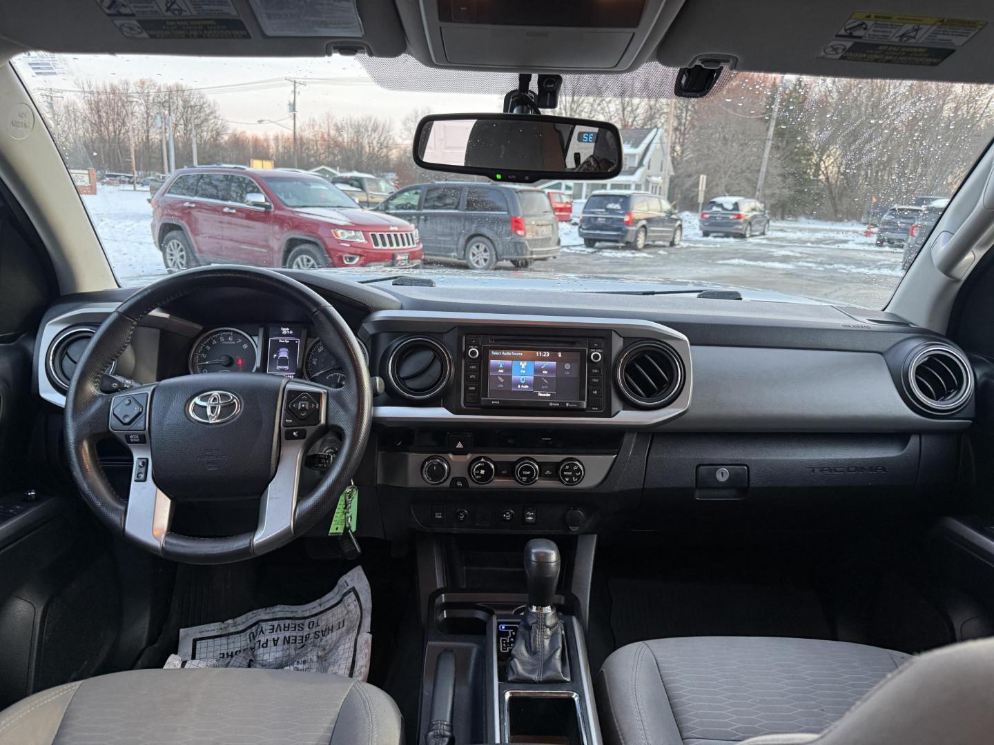 2016 Silver /Black Toyota Tacoma SR5 Double Cab Short Bed V6 5AT 4WD (3TMCZ5AN1GM) with an 3.5L V6 DOHC 24V engine, Automatic transmission, located at 547 E. Main St., Orwell, OH, 44076, (440) 437-5893, 41.535435, -80.847855 - 2016 Toyota Tacoma SR5 Crew Cab 4WD – Rugged Power, Reliability, and Versatile Performance Take on any adventure with confidence in this 2016 Toyota Tacoma SR5 Crew Cab 4WD. Powered by a durable 3.5L D-45 V6 engine and a smooth 6-speed automatic transmission, this truck delivers impressive perf - Photo#33