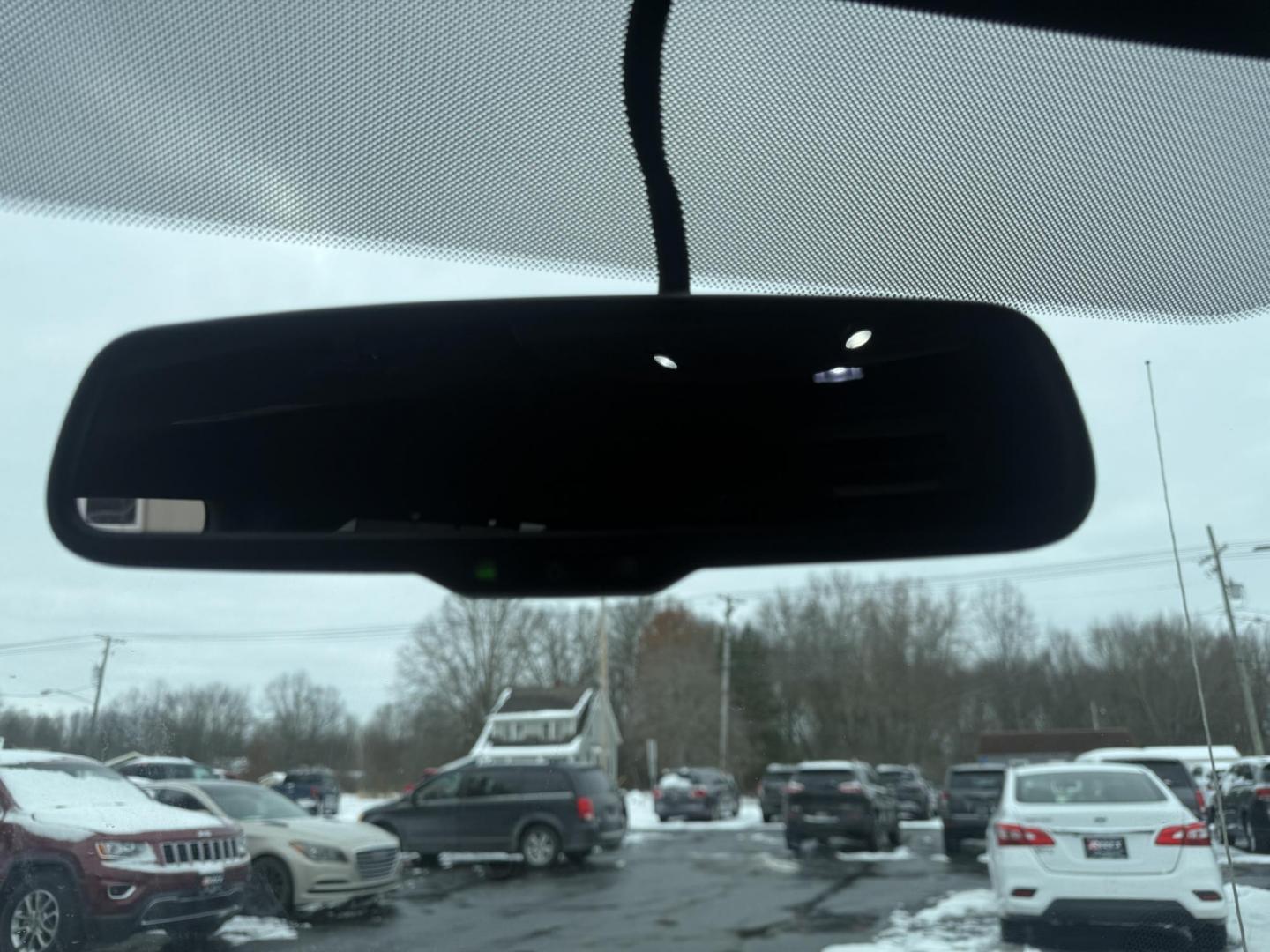 2018 Gray /Black Dodge Grand Caravan GT (2C4RDGEG0JR) with an 3.6L V6 DOHC 24V FFV engine, Automatic transmission, located at 547 E. Main St., Orwell, OH, 44076, (440) 437-5893, 41.535435, -80.847855 - One Owner ---- 2018 Dodge Grand Caravan GT – Versatile Family Cruiser with Premium Comfort and Tech Experience the perfect blend of practicality, comfort, and technology with this 2018 Dodge Grand Caravan GT. Powered by a reliable 3.6L Pentastar V6 engine and a smooth 6-speed automatic transmis - Photo#29