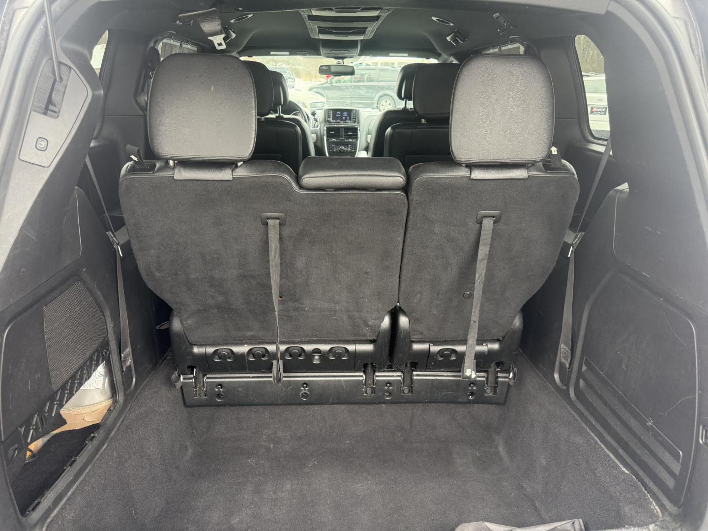 2018 Gray /Black Dodge Grand Caravan GT (2C4RDGEG0JR) with an 3.6L V6 DOHC 24V FFV engine, Automatic transmission, located at 547 E. Main St., Orwell, OH, 44076, (440) 437-5893, 41.535435, -80.847855 - One Owner ---- 2018 Dodge Grand Caravan GT – Versatile Family Cruiser with Premium Comfort and Tech Experience the perfect blend of practicality, comfort, and technology with this 2018 Dodge Grand Caravan GT. Powered by a reliable 3.6L Pentastar V6 engine and a smooth 6-speed automatic transmis - Photo#38