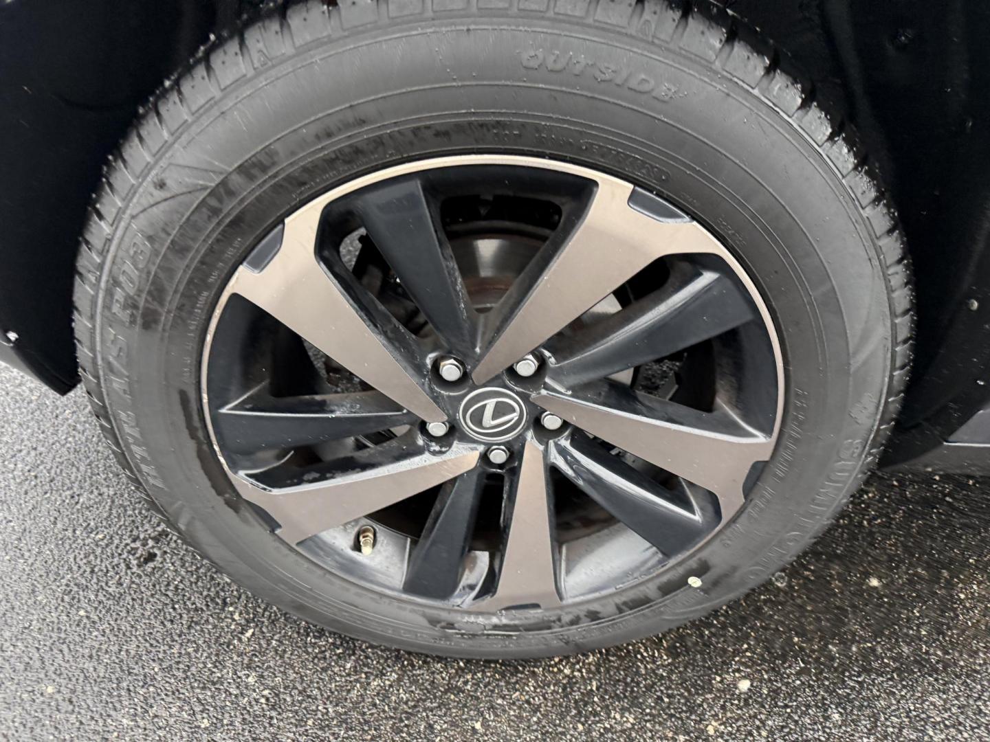 2020 Gray /Black Lexus NX 300 Premium AWD (JTJGARDZ8L2) with an 2.0L I4 DOHC 16V Turbo engine, Automatic transmission, located at 11115 Chardon Rd. , Chardon, OH, 44024, (440) 214-9705, 41.580246, -81.241943 - 2020 Lexus NX 300 AWD – Sophisticated Luxury, Advanced Safety, and Turbocharged Performance Experience refined luxury and dynamic performance with this 2020 Lexus NX 300 AWD. Powered by a 2.0L turbocharged I4 engine and a smooth 6-speed automatic transmission, this SUV delivers impressive power - Photo#6