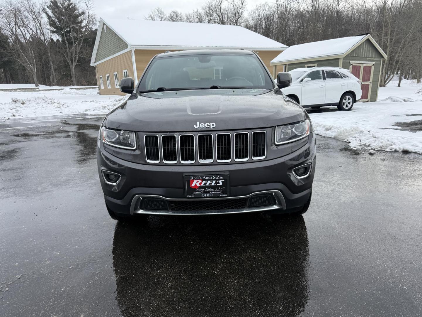 2014 Gray /Black Jeep Grand Cherokee Limited 4WD (1C4RJFBG0EC) with an 3.6L V6 DOHC 24V FFV engine, Automatic transmission, located at 11115 Chardon Rd. , Chardon, OH, 44024, (440) 214-9705, 41.580246, -81.241943 - Photo#1
