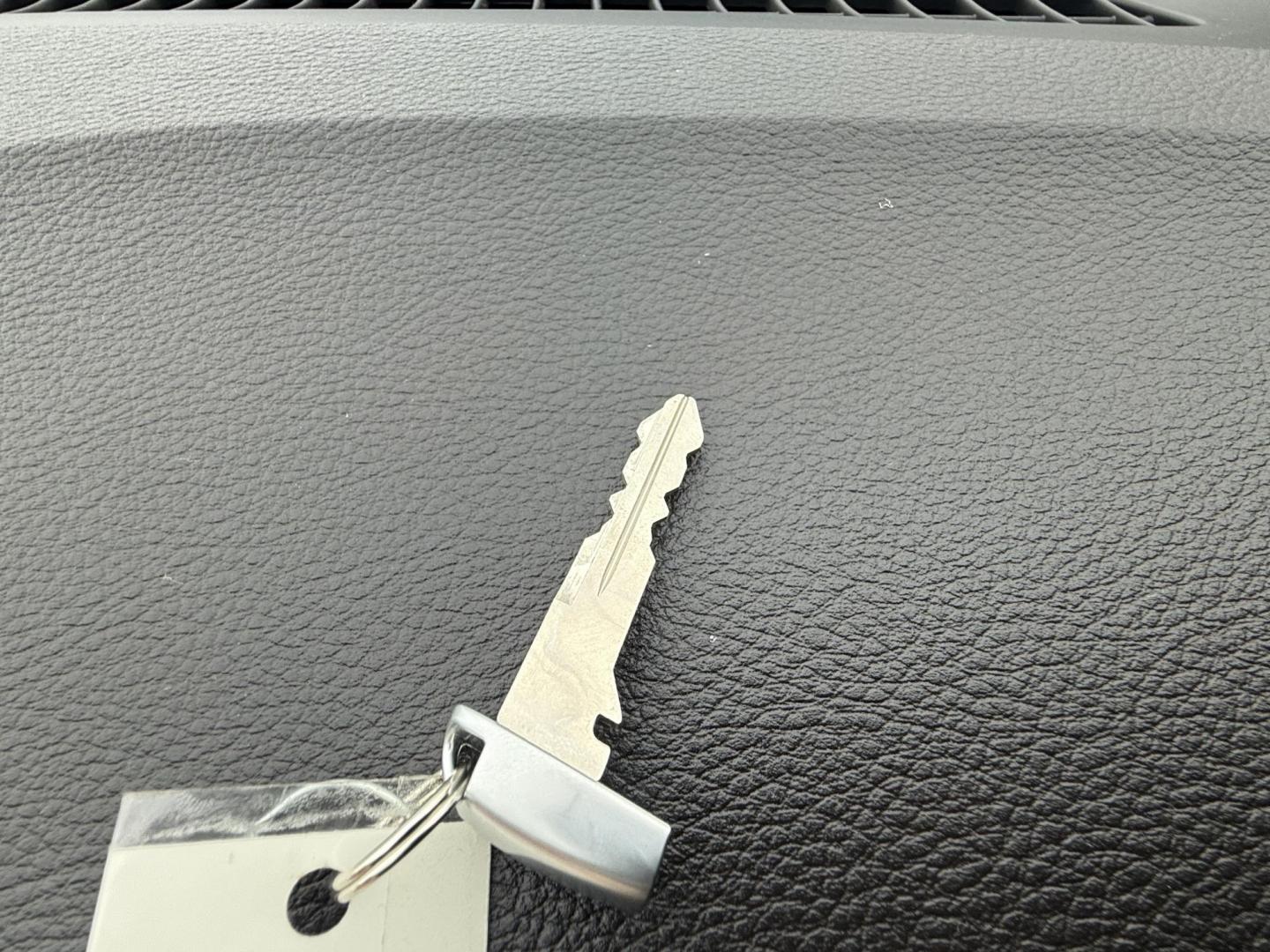 2014 Gray /Black Jeep Grand Cherokee Limited 4WD (1C4RJFBG0EC) with an 3.6L V6 DOHC 24V FFV engine, Automatic transmission, located at 11115 Chardon Rd. , Chardon, OH, 44024, (440) 214-9705, 41.580246, -81.241943 - Photo#50