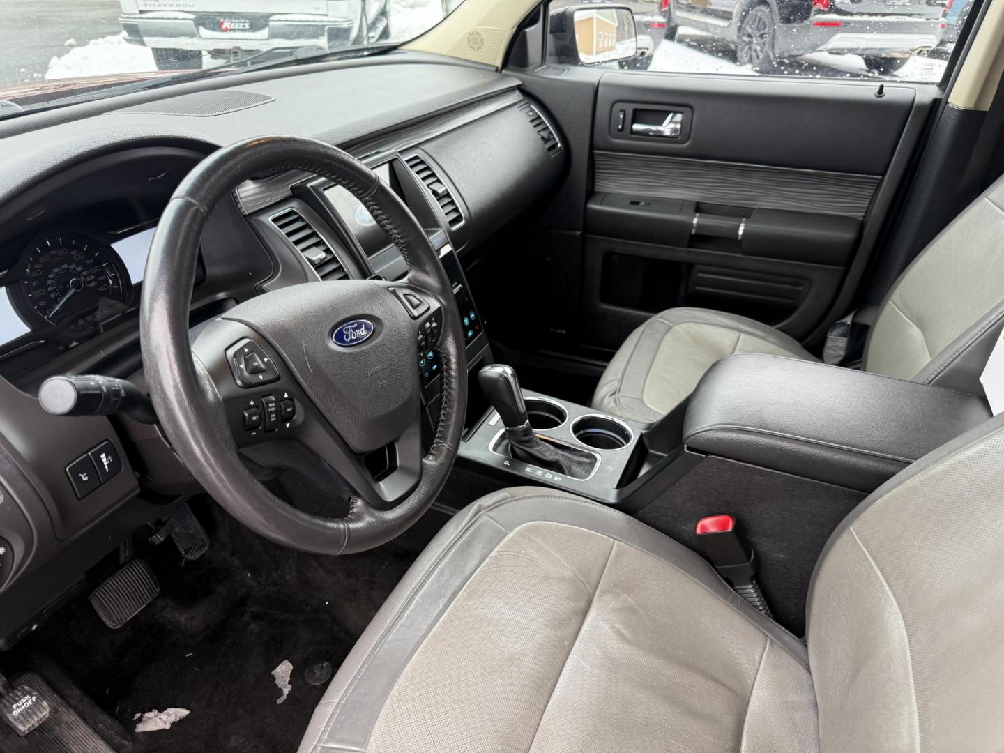 2017 Red /Gray Ford Flex Limited AWD w/EcoBoost (2FMHK6DTXHB) with an 3.5L V6 DOHC 24V TWIN TURBO engine, Automatic transmission, located at 11115 Chardon Rd. , Chardon, OH, 44024, (440) 214-9705, 41.580246, -81.241943 - Photo#15