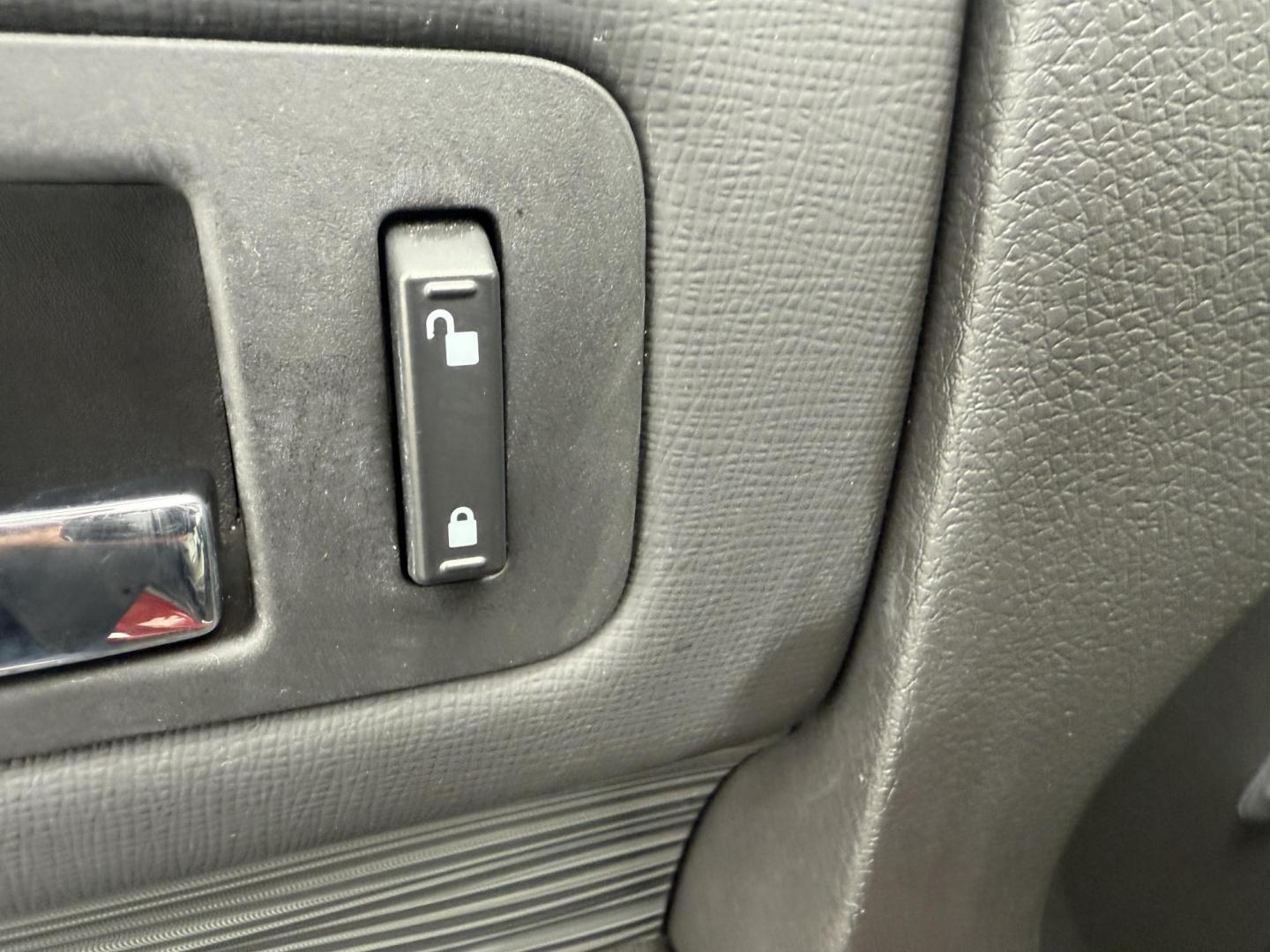 2017 Red /Gray Ford Flex Limited AWD w/EcoBoost (2FMHK6DTXHB) with an 3.5L V6 DOHC 24V TWIN TURBO engine, Automatic transmission, located at 11115 Chardon Rd. , Chardon, OH, 44024, (440) 214-9705, 41.580246, -81.241943 - Photo#18