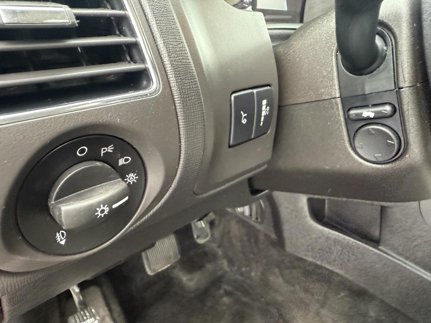 2017 Red /Gray Ford Flex Limited AWD w/EcoBoost (2FMHK6DTXHB) with an 3.5L V6 DOHC 24V TWIN TURBO engine, Automatic transmission, located at 11115 Chardon Rd. , Chardon, OH, 44024, (440) 214-9705, 41.580246, -81.241943 - Photo#24