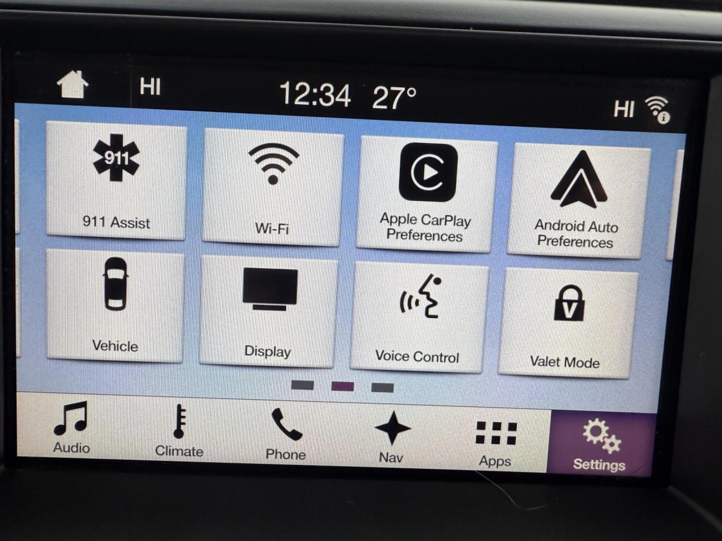 2017 Red /Gray Ford Flex Limited AWD w/EcoBoost (2FMHK6DTXHB) with an 3.5L V6 DOHC 24V TWIN TURBO engine, Automatic transmission, located at 11115 Chardon Rd. , Chardon, OH, 44024, (440) 214-9705, 41.580246, -81.241943 - Photo#34